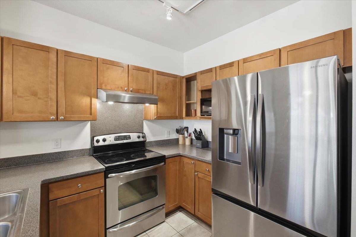 15 E Kuu Aku Ln Property Photo 12