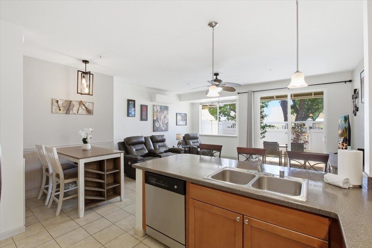 15 E Kuu Aku Ln Property Photo 16