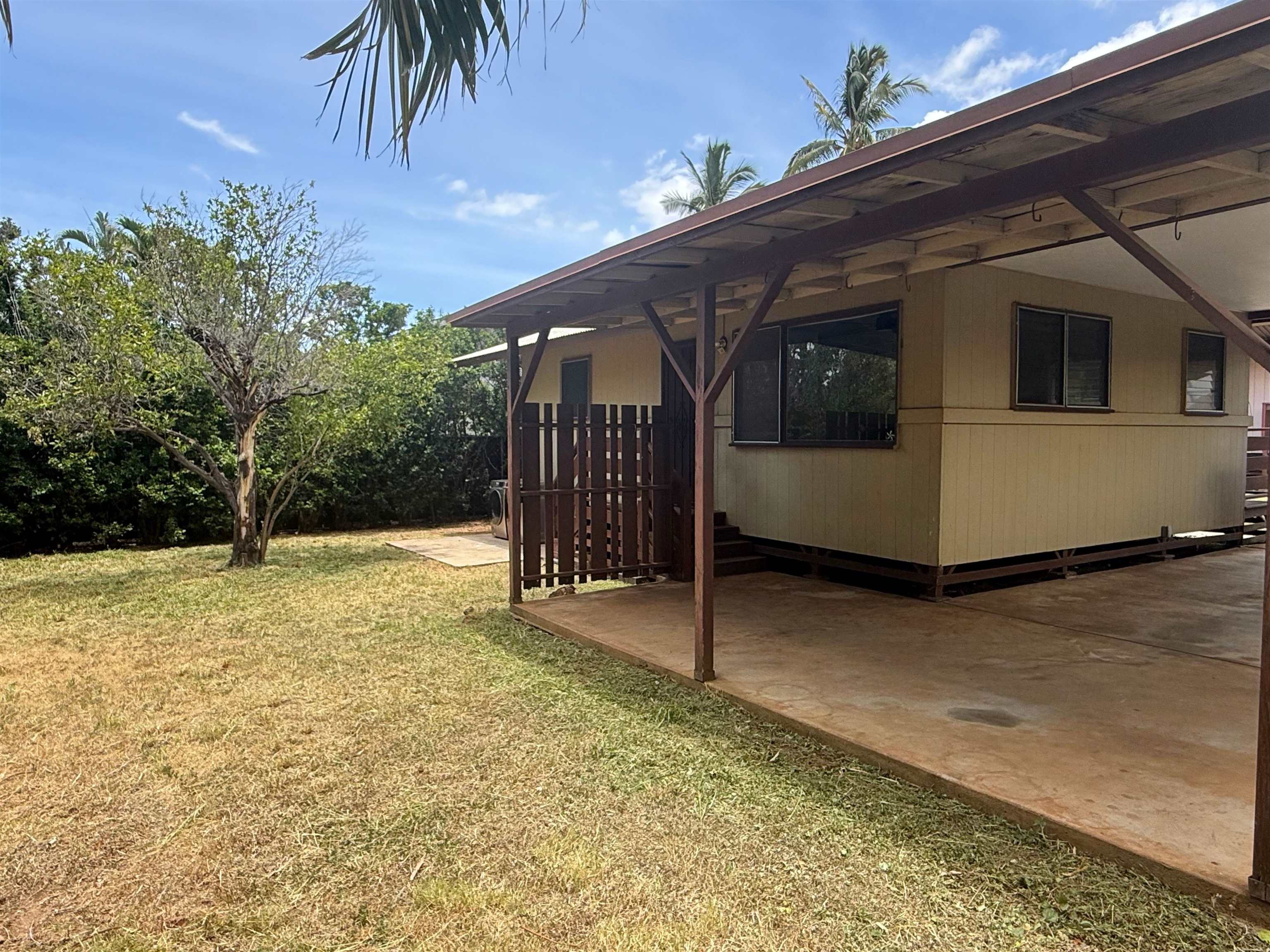 390 Auhana Rd Property Photo 6
