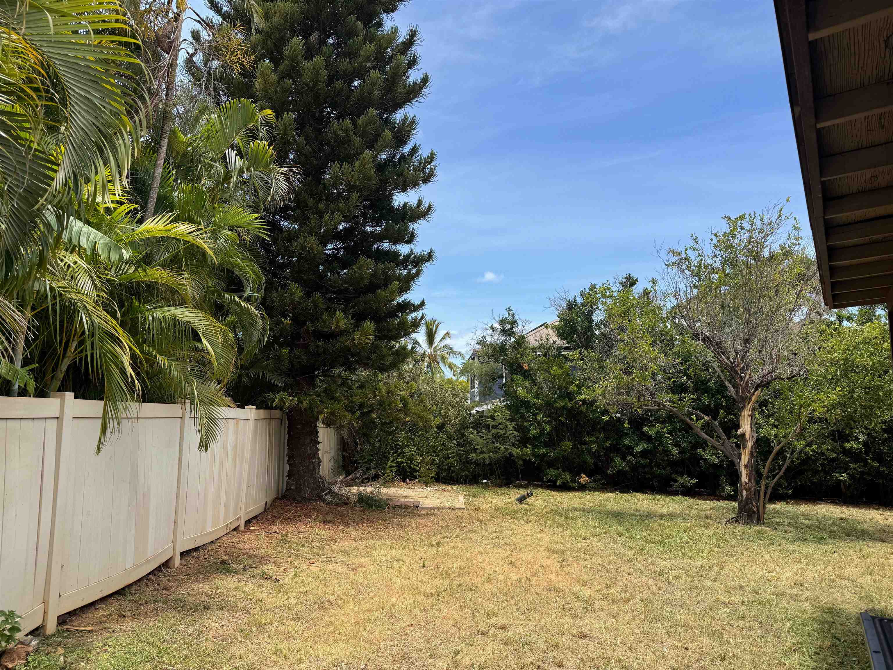 390 Auhana Rd Property Photo 7