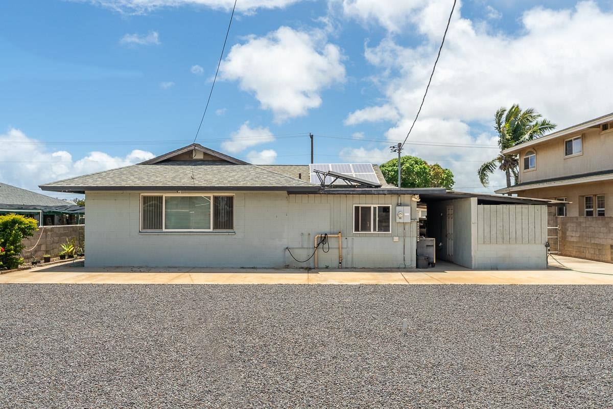 396 Kahiki St Property Photo 5