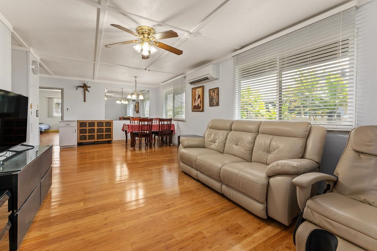 396 Kahiki St Property Photo 19