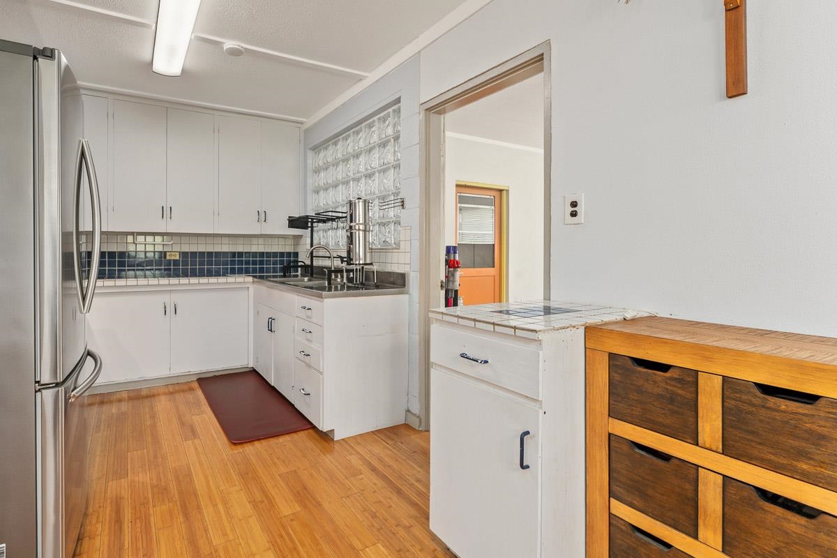 396 Kahiki St Property Photo 35