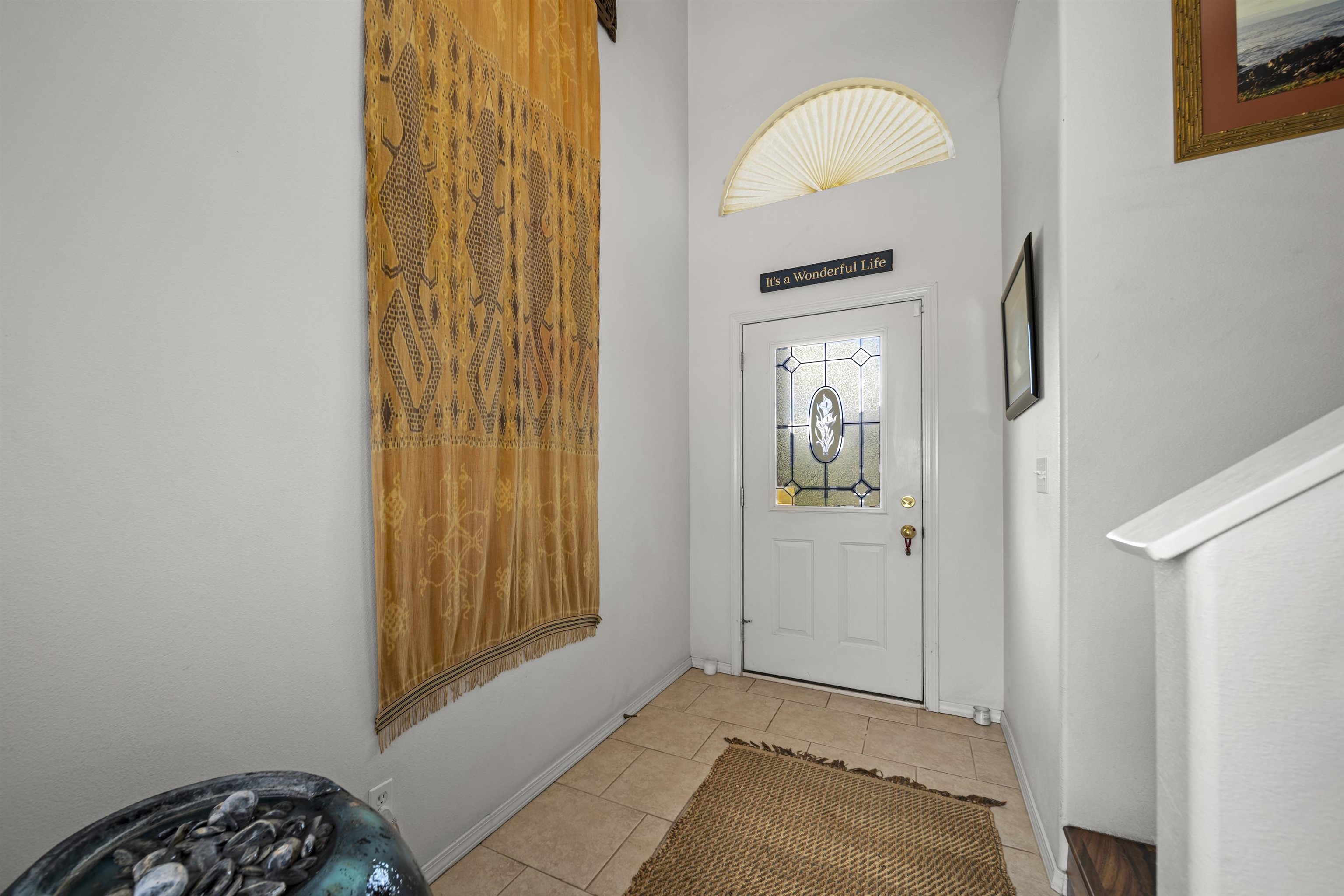 682 Malimali St Property Photo 3