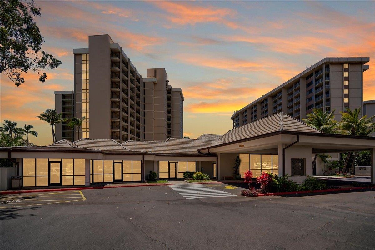 4327 Lower Honoapiilani Rd Property Photo 3