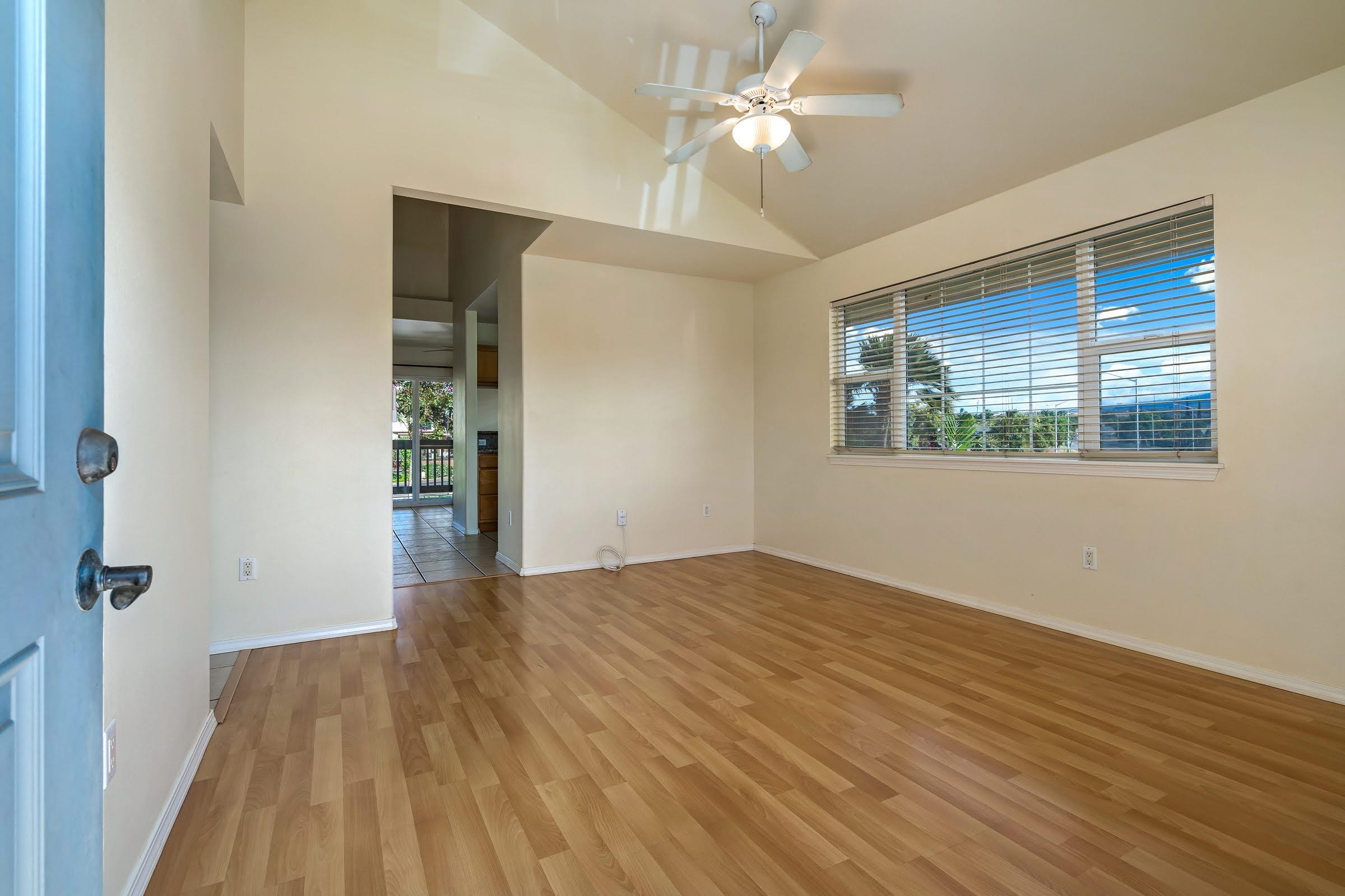 10 Halili Ln Property Photo 8