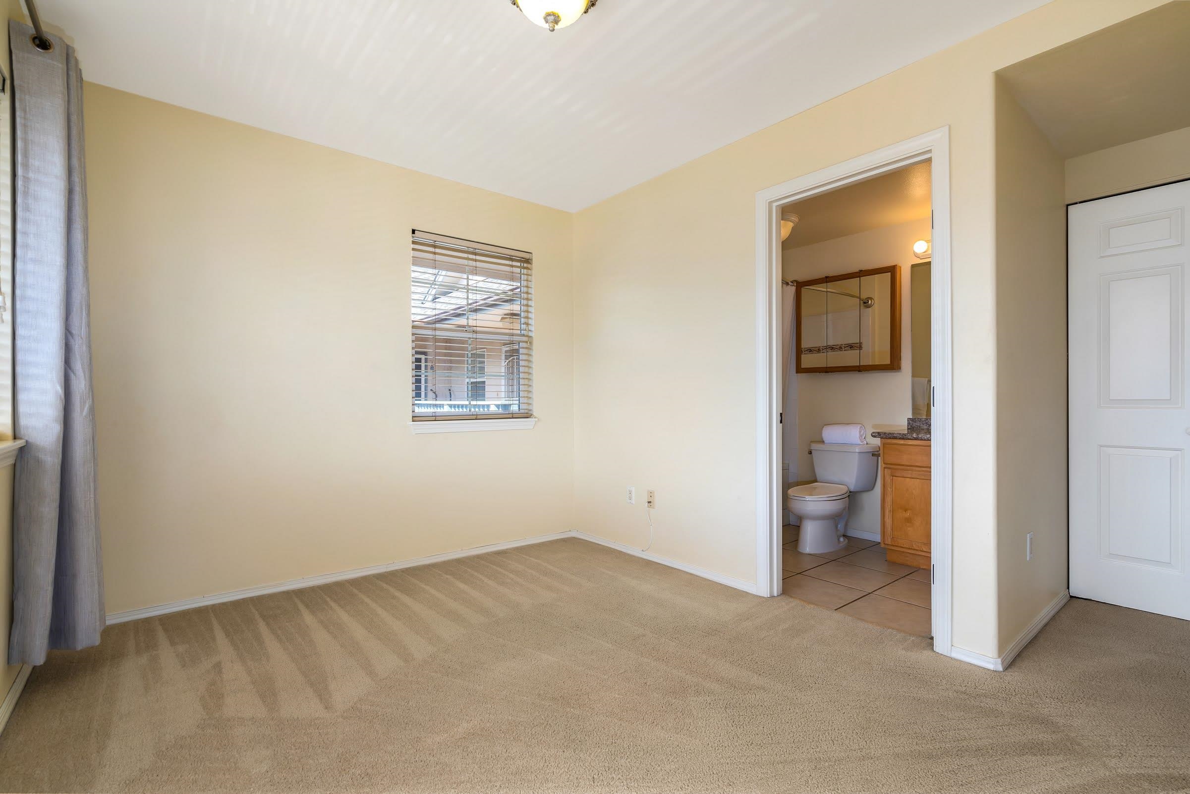 10 Halili Ln Property Photo 19