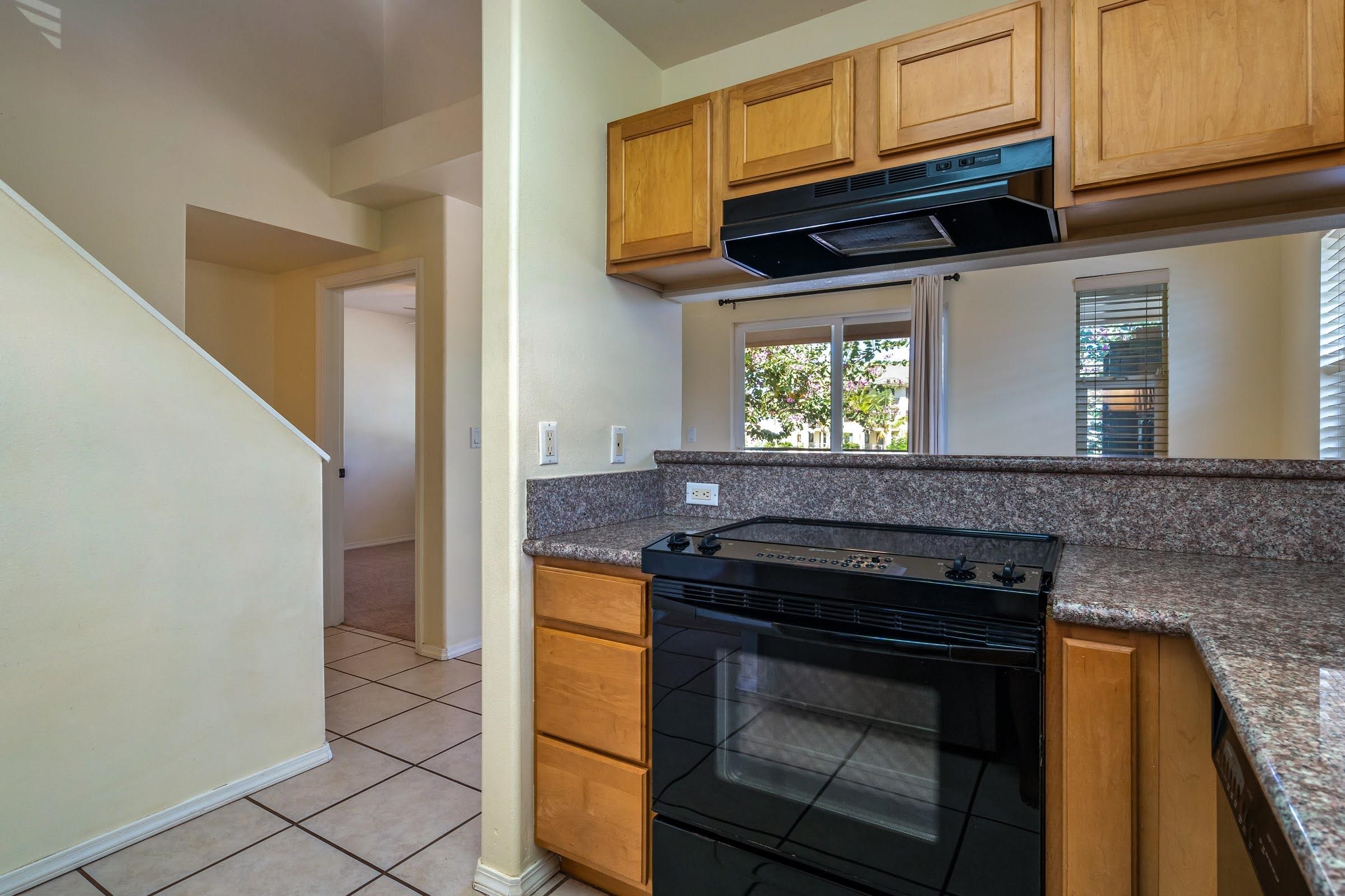 10 Halili Ln Property Photo 24
