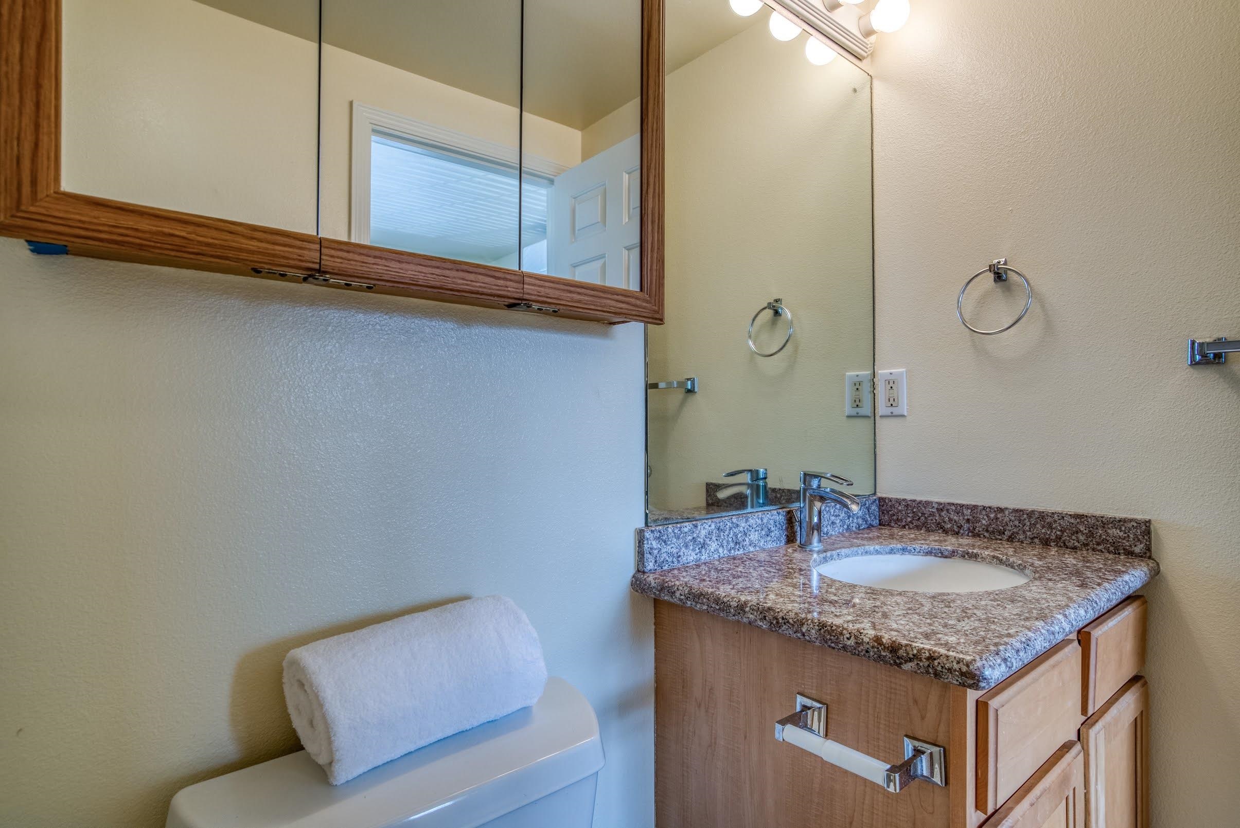 10 Halili Ln Property Photo 31