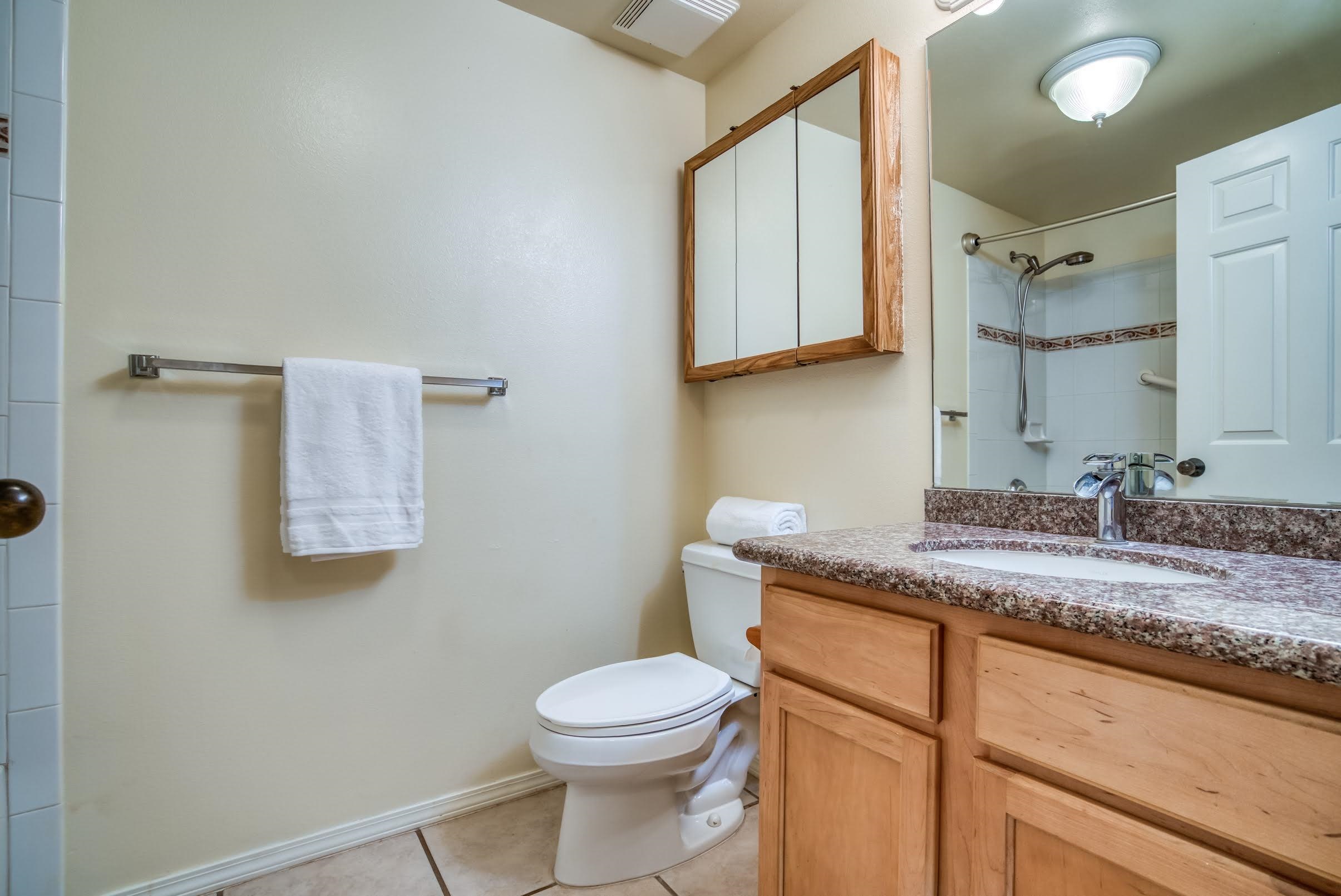 10 Halili Ln Property Photo 38