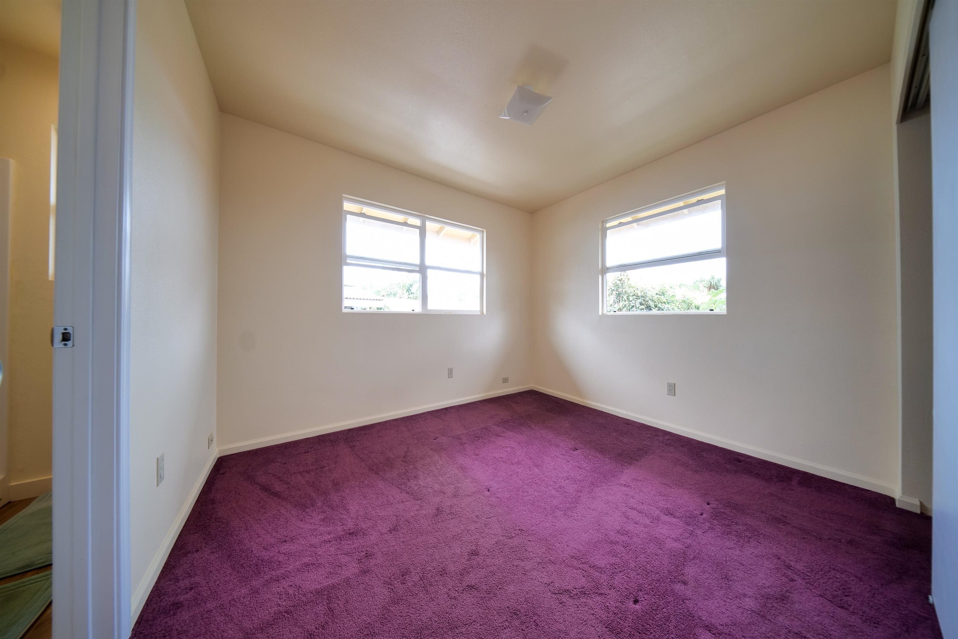 325 Gay St Property Photo 12