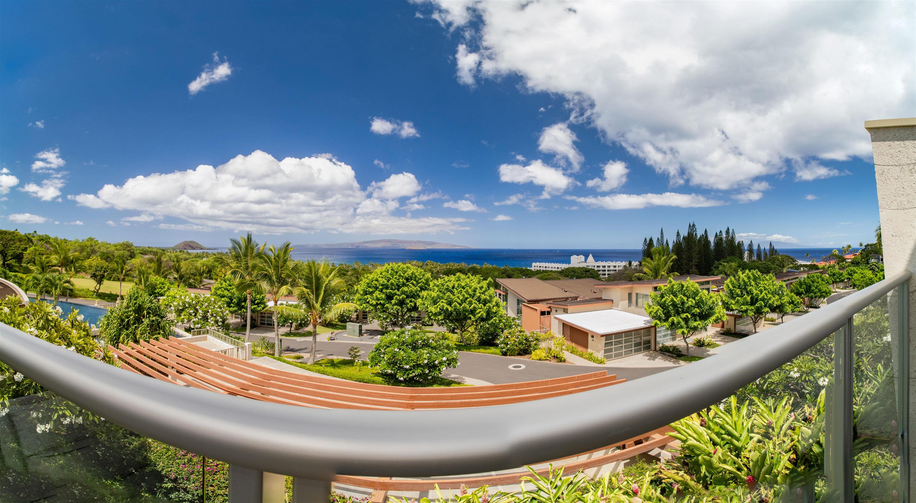 208 Holomoana Way Property Photo 9