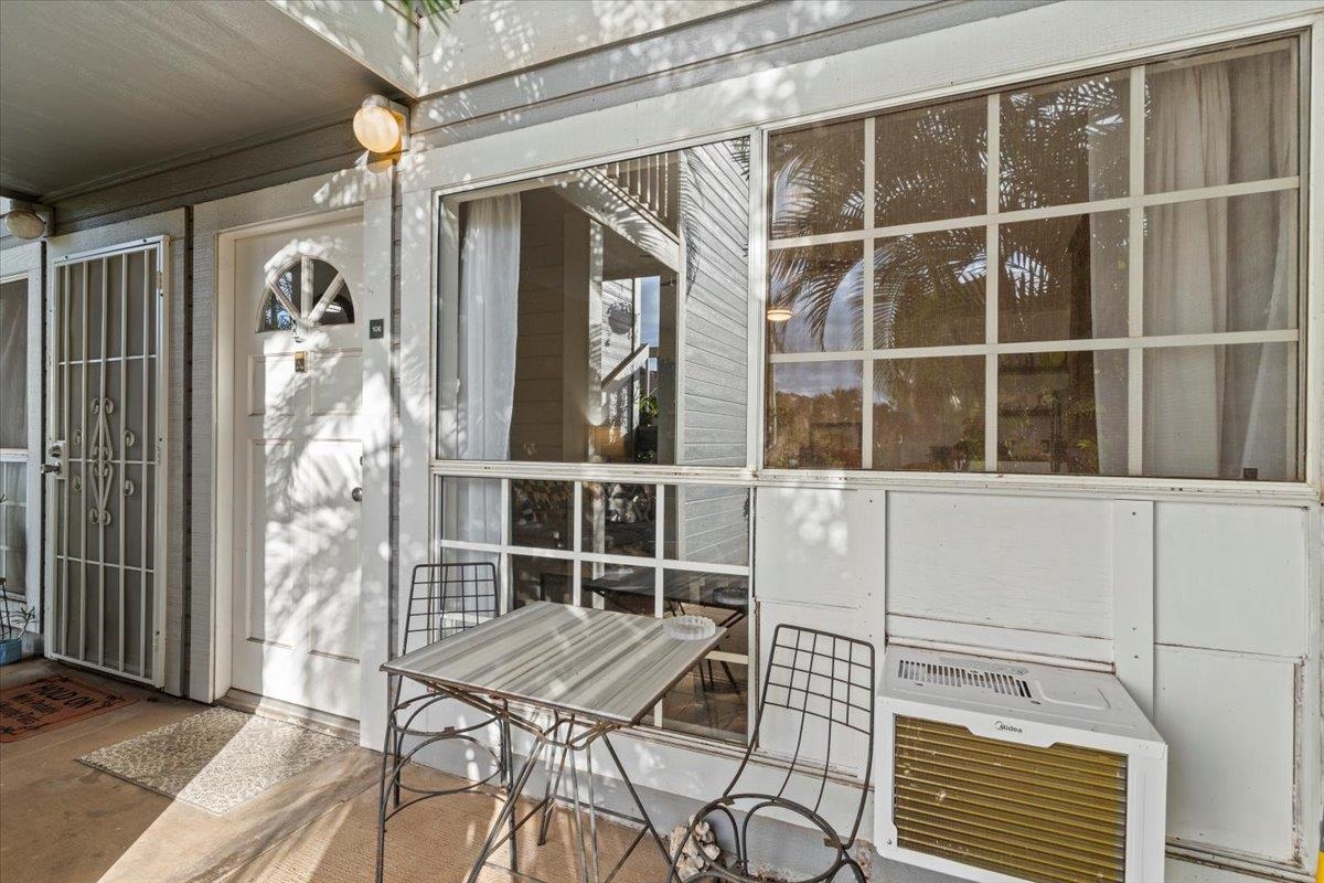 160 Keonekai Rd Property Photo 4