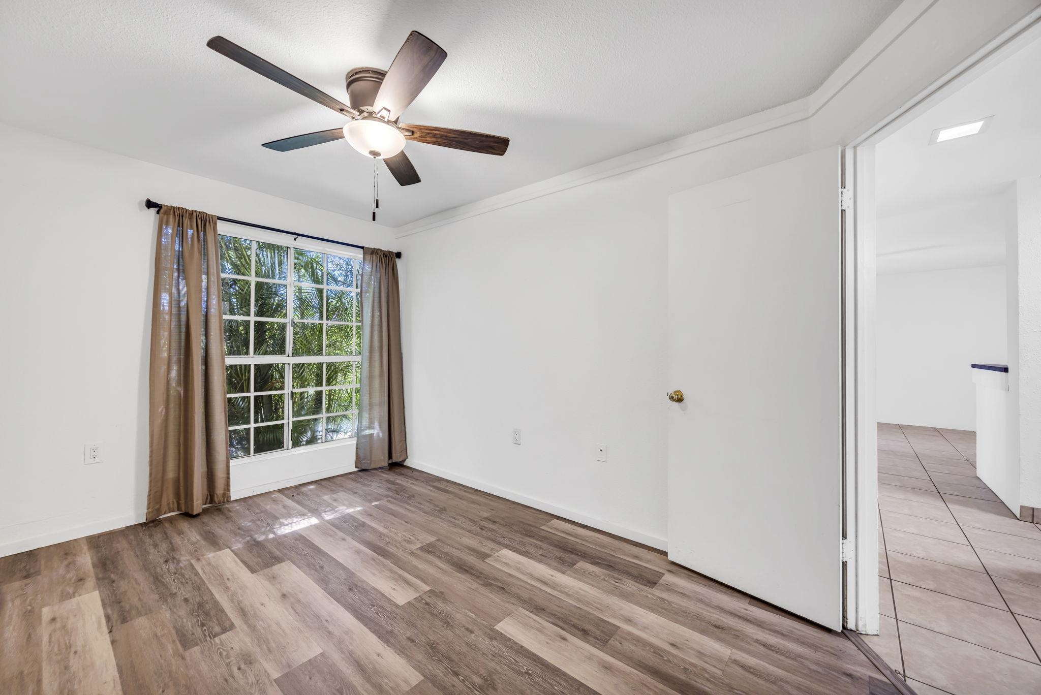 160 Keonekai Rd Property Photo 8