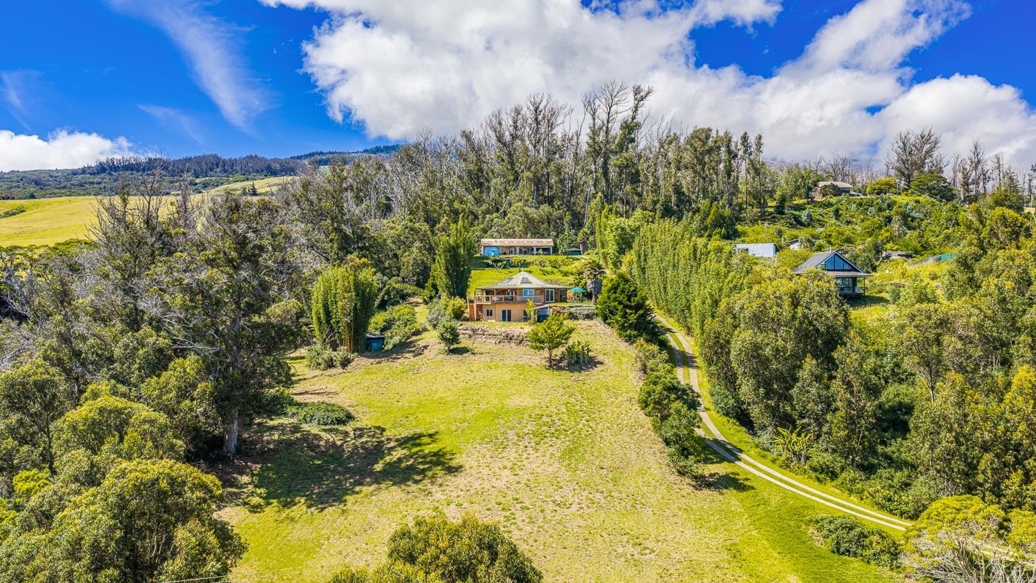 156 Alaluana Rd Property Photo 1
