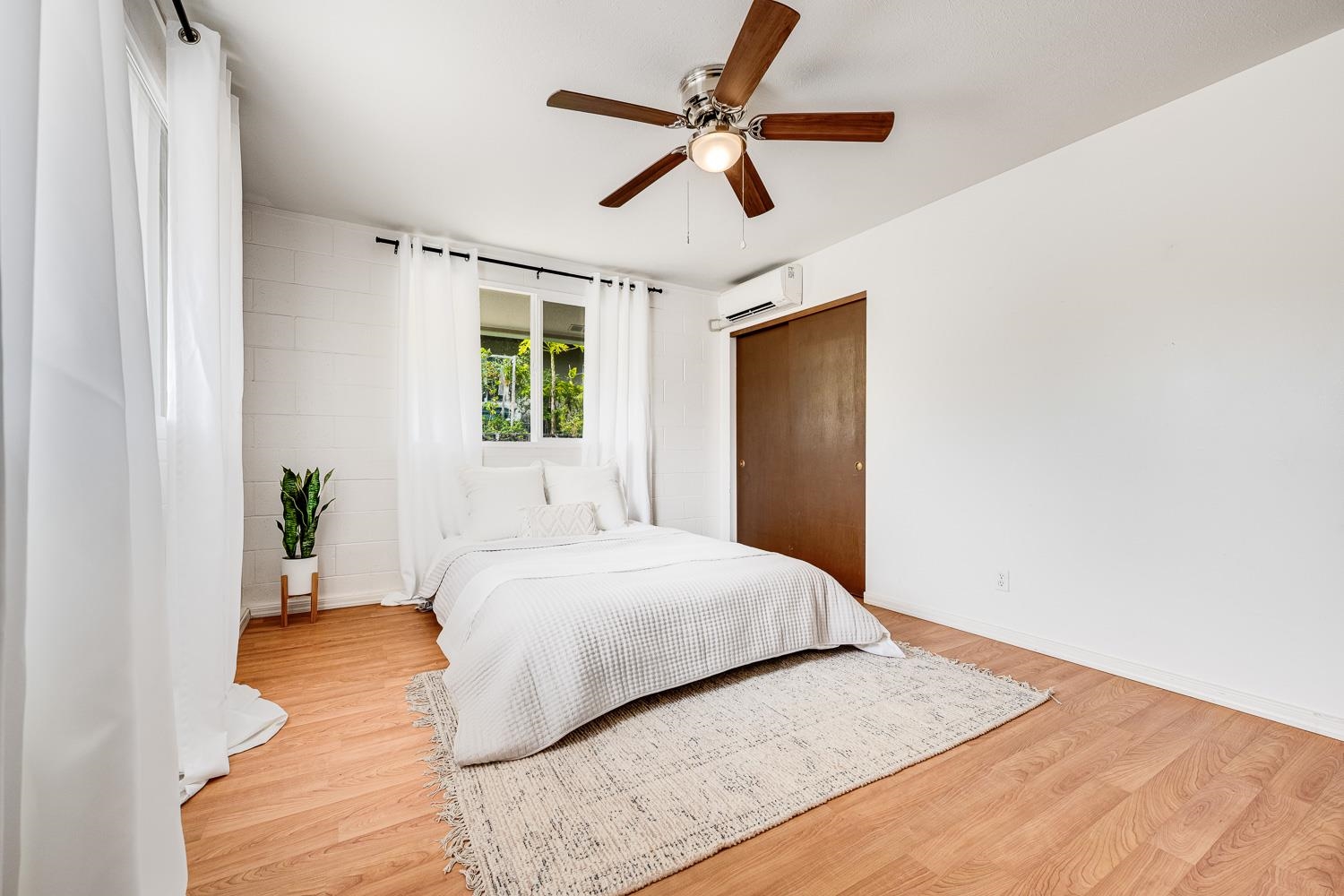 978 Lekeona Loop Property Photo 13