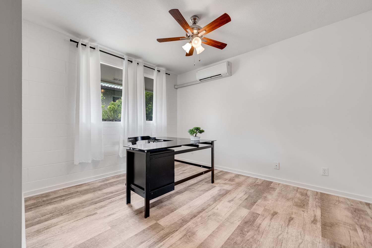 978 Lekeona Loop Property Photo 15