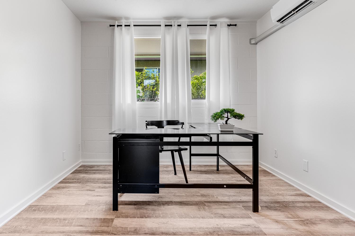 978 Lekeona Loop Property Photo 16