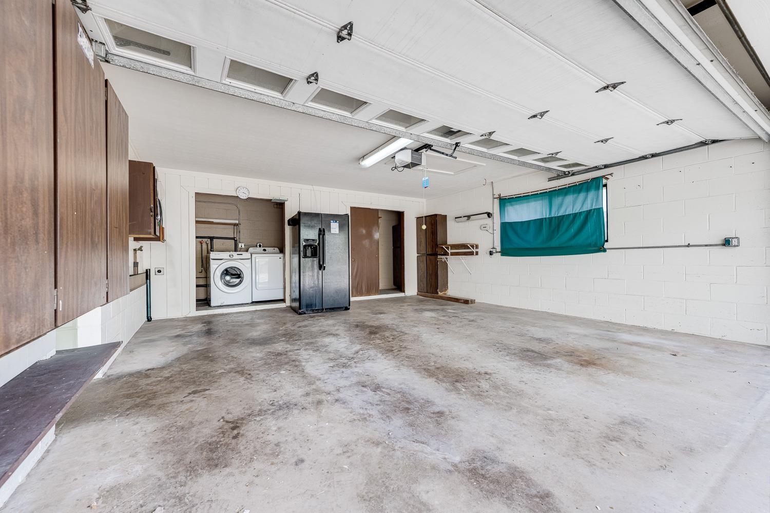 978 Lekeona Loop Property Photo 38