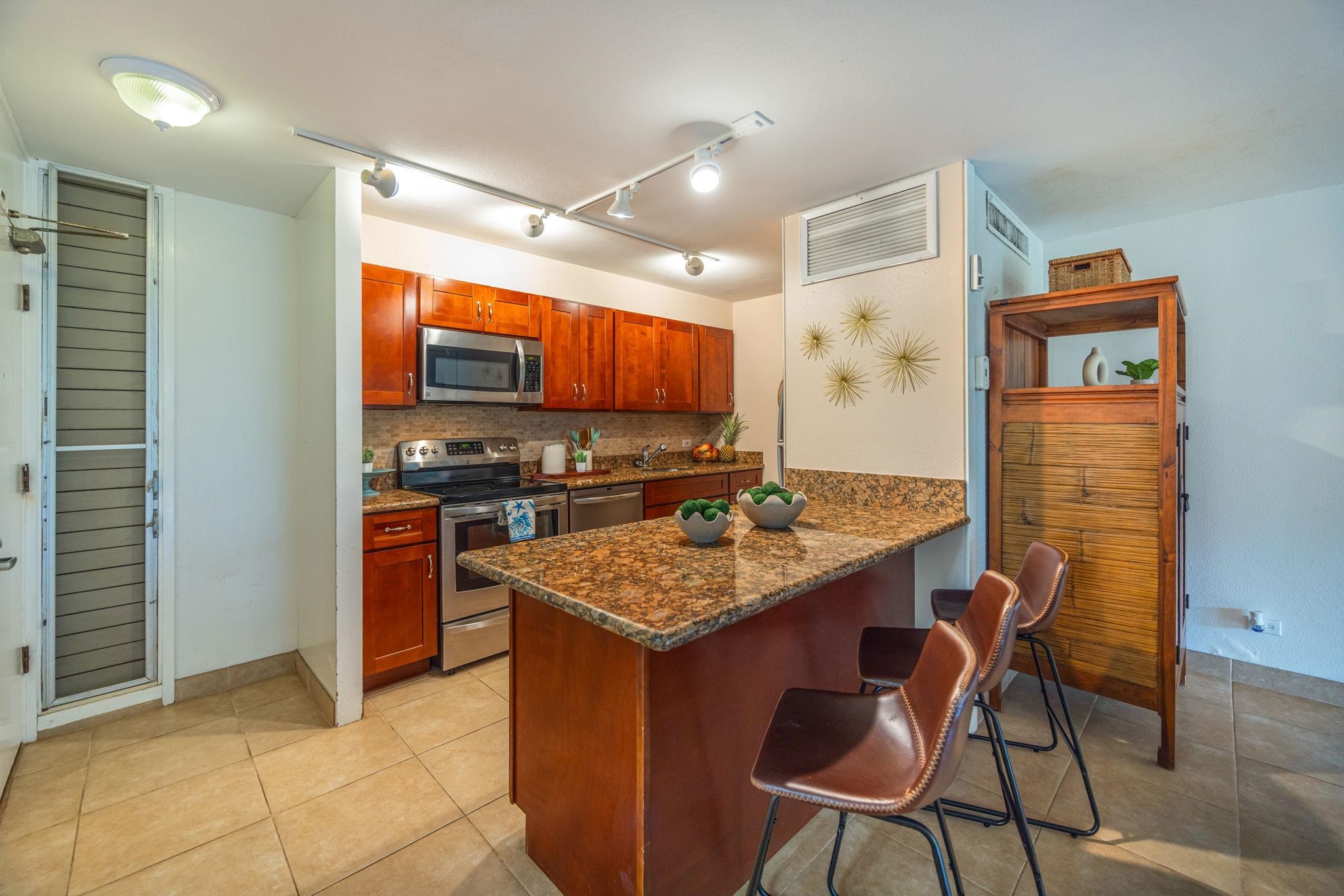 2661 Kekaa Dr Property Photo 18