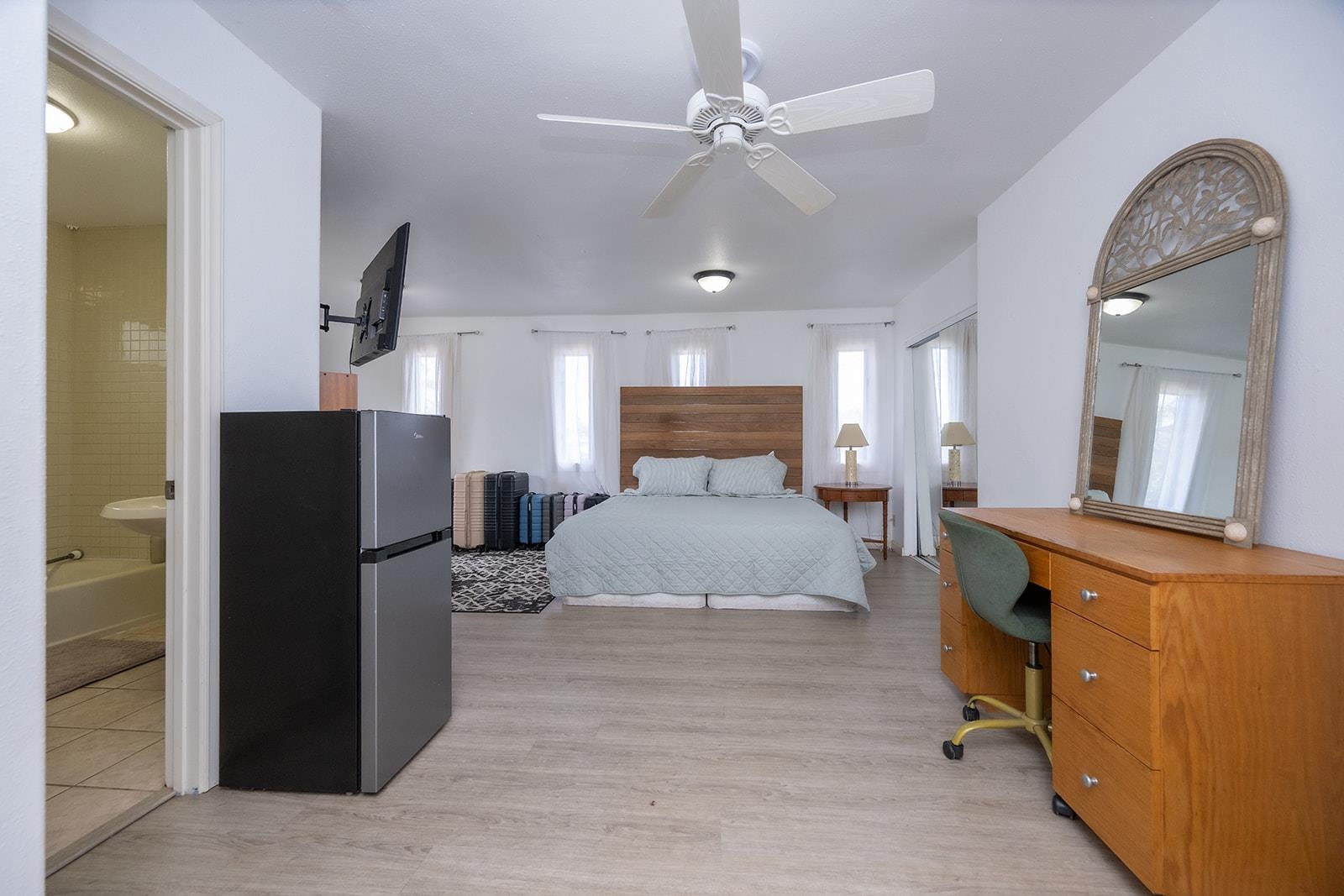3863 Mahinahina St Property Photo 21