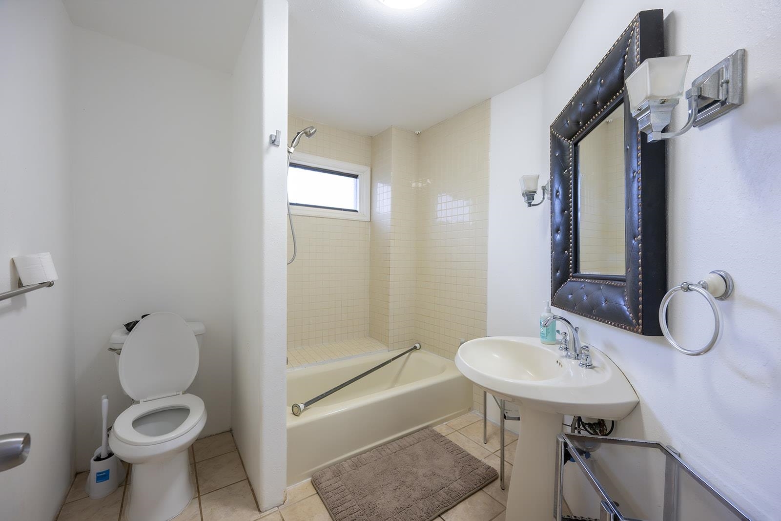 3863 Mahinahina St Property Photo 22