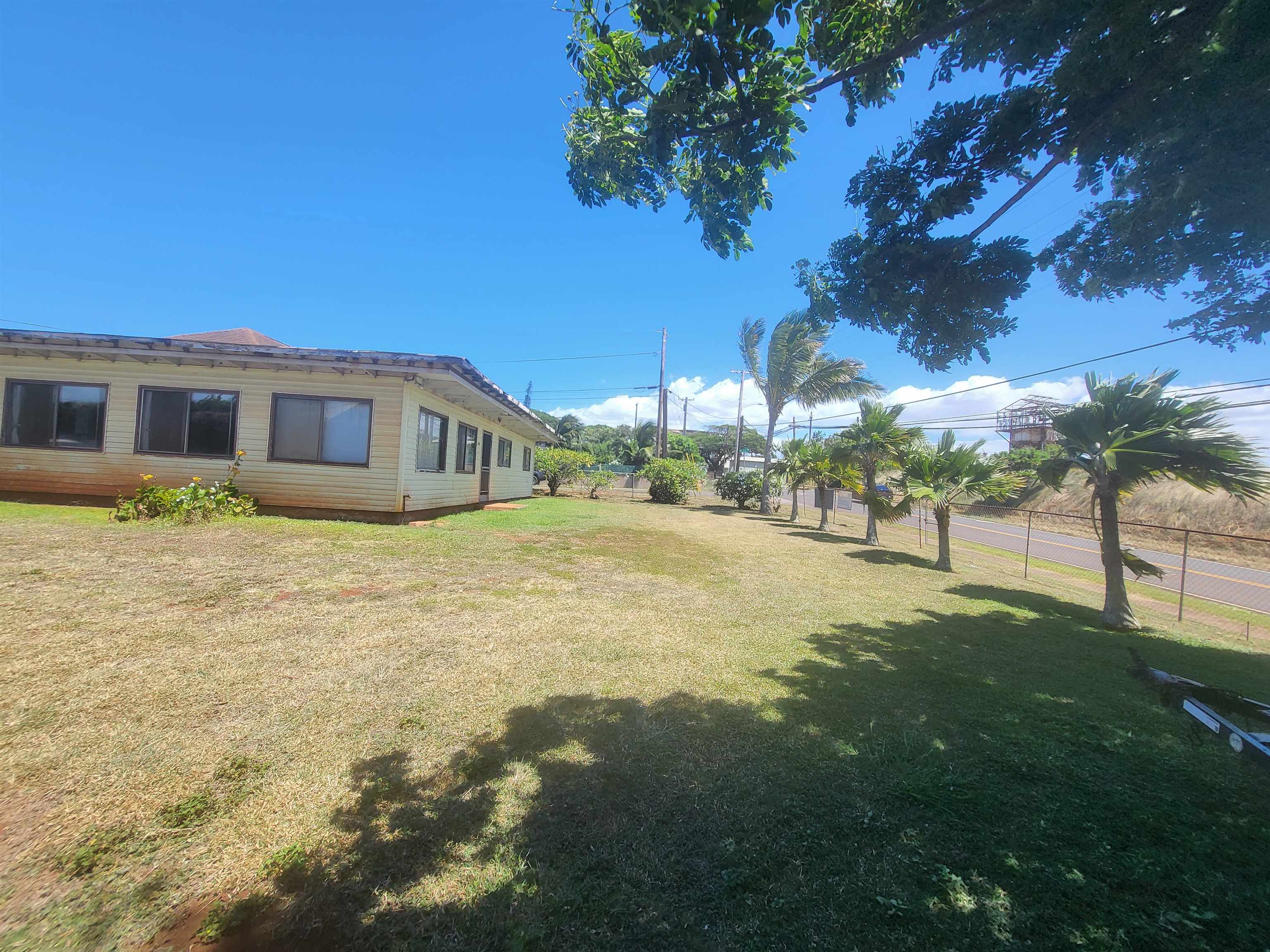 345 Baldwin Ave Property Photo 5