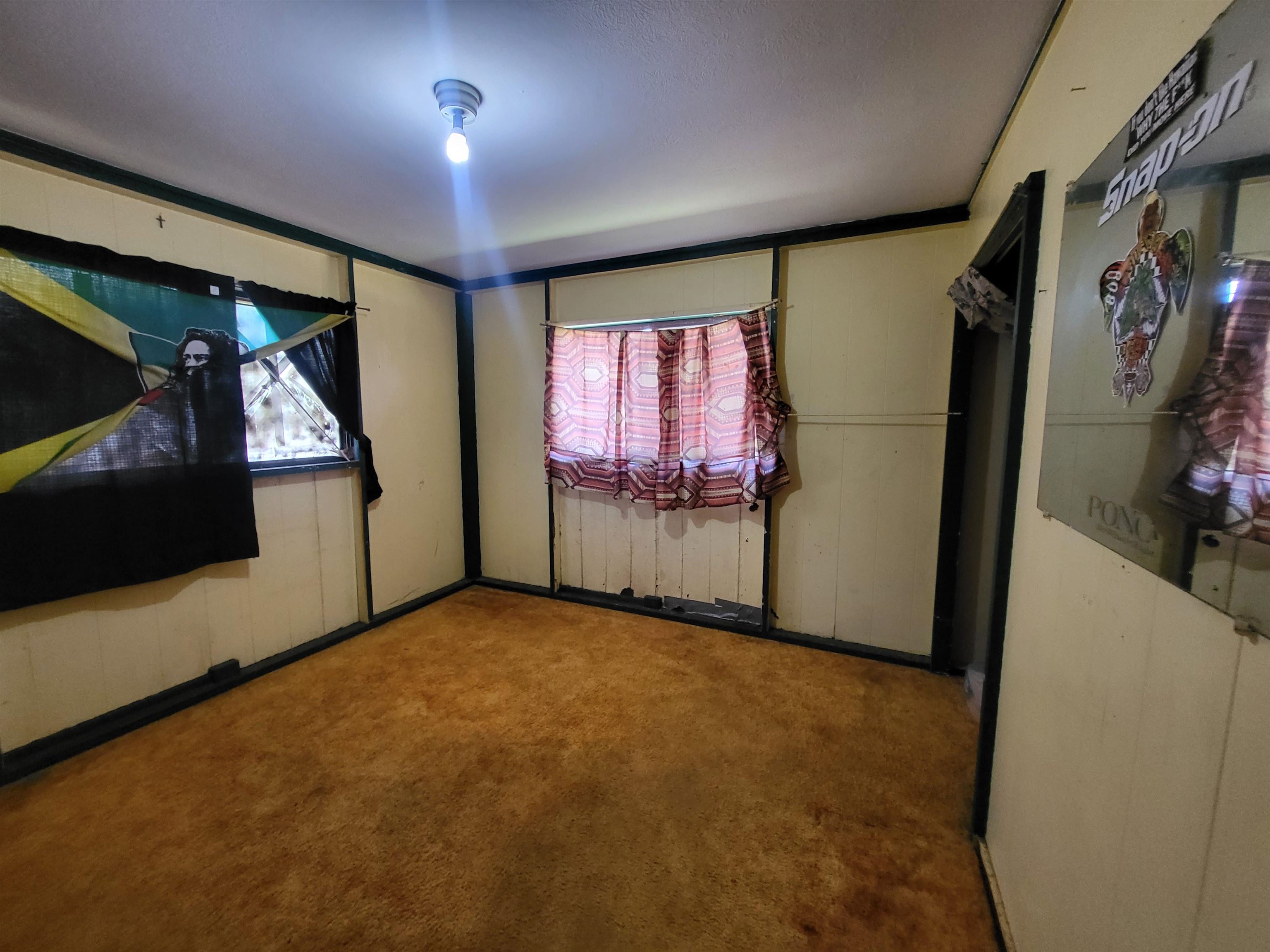 345 Baldwin Ave Property Photo 6