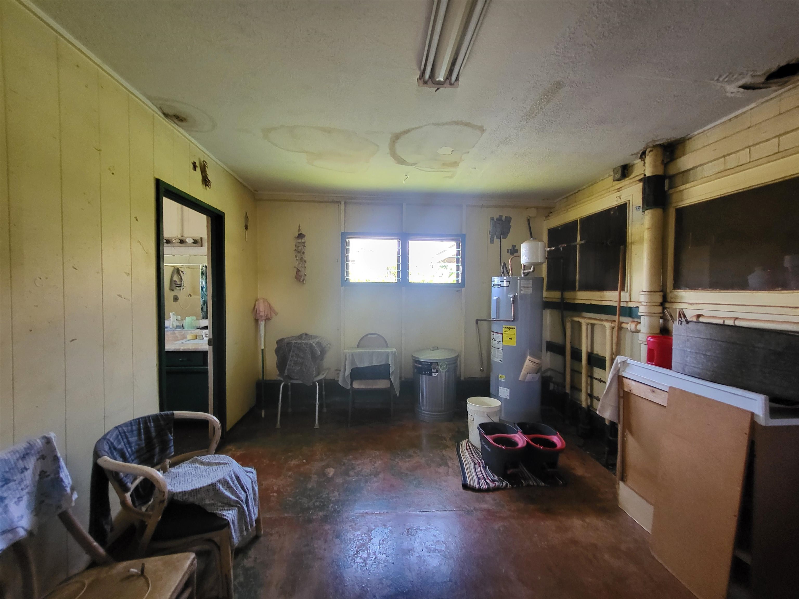 345 Baldwin Ave Property Photo 7