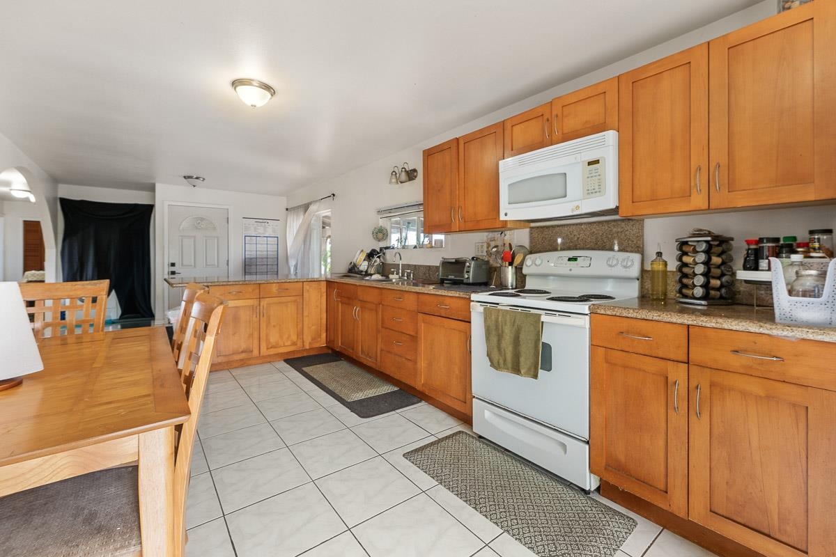 27 Paina St Property Photo 11