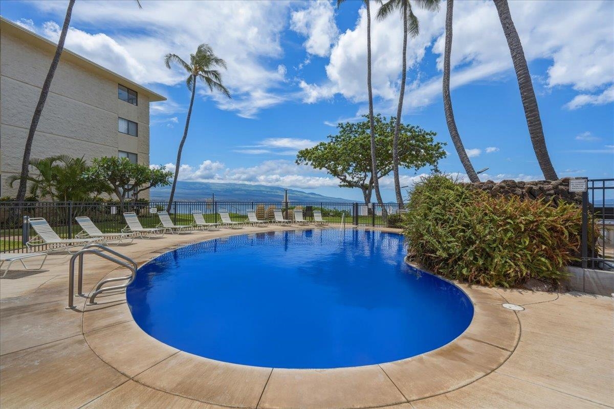 250 Hauoli St Property Photo 35