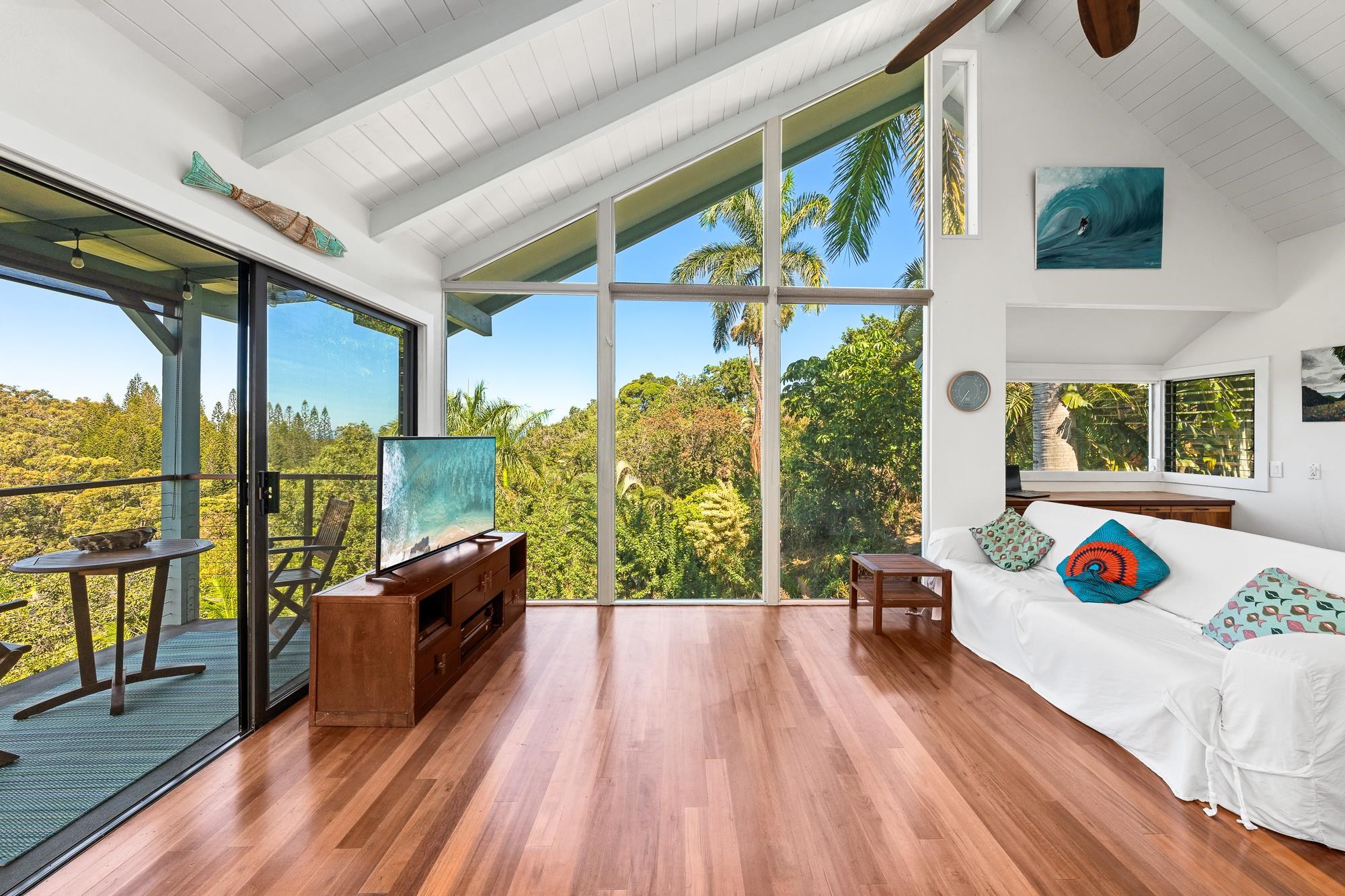 799 Hamana Pl Property Photo 4
