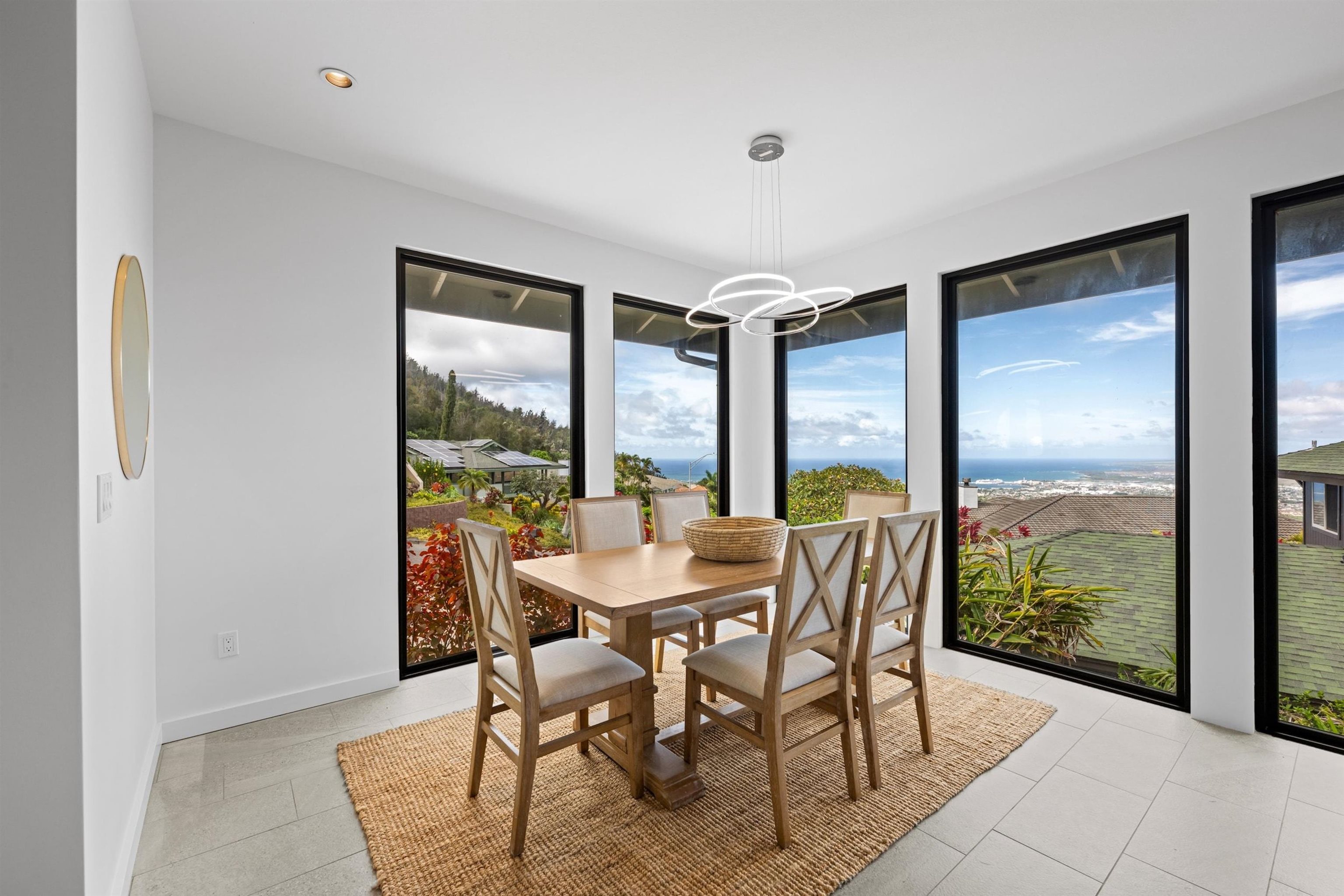 533 Polulani Dr Property Photo 8