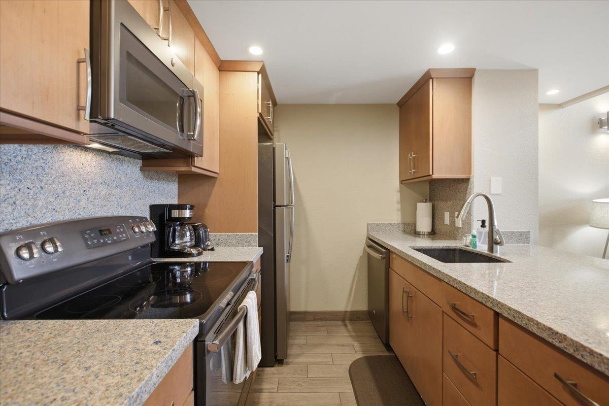 1299 Uluniu Rd Property Photo 2