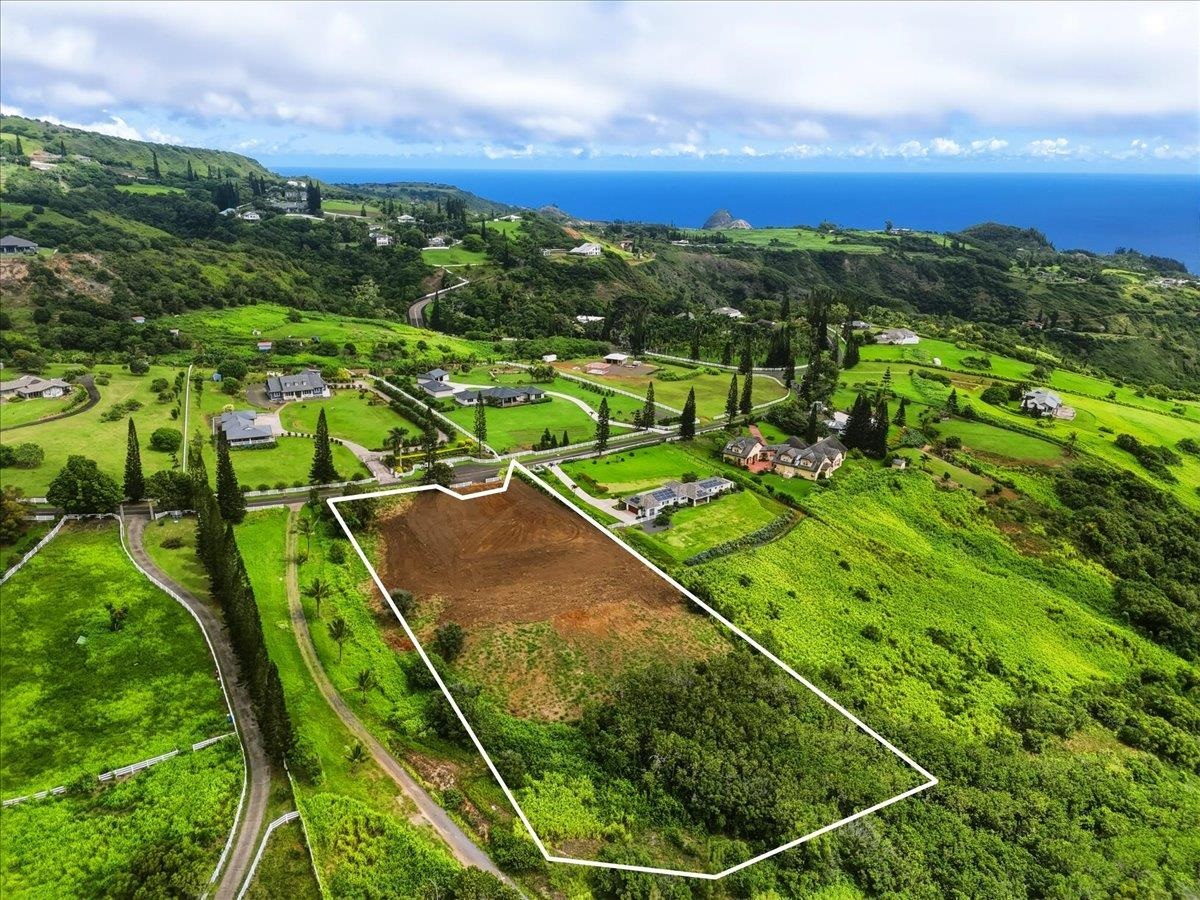 21 Lahaole Pl Property Photo 5