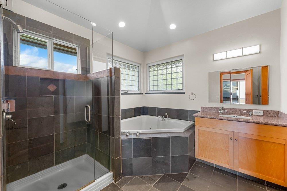 56 Lopaka Pl Property Photo 21