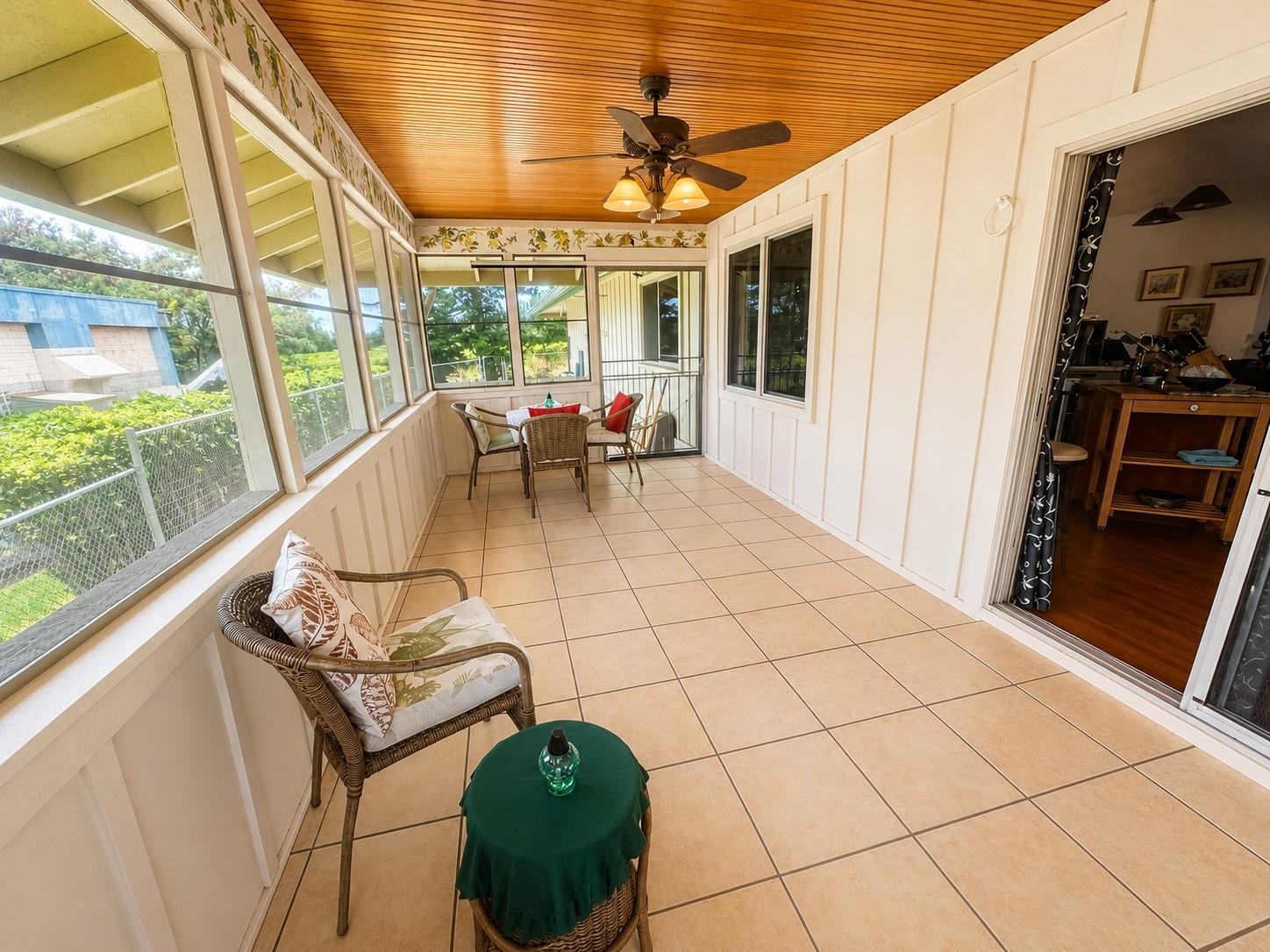 1633 Farrington Ave Property Photo 25