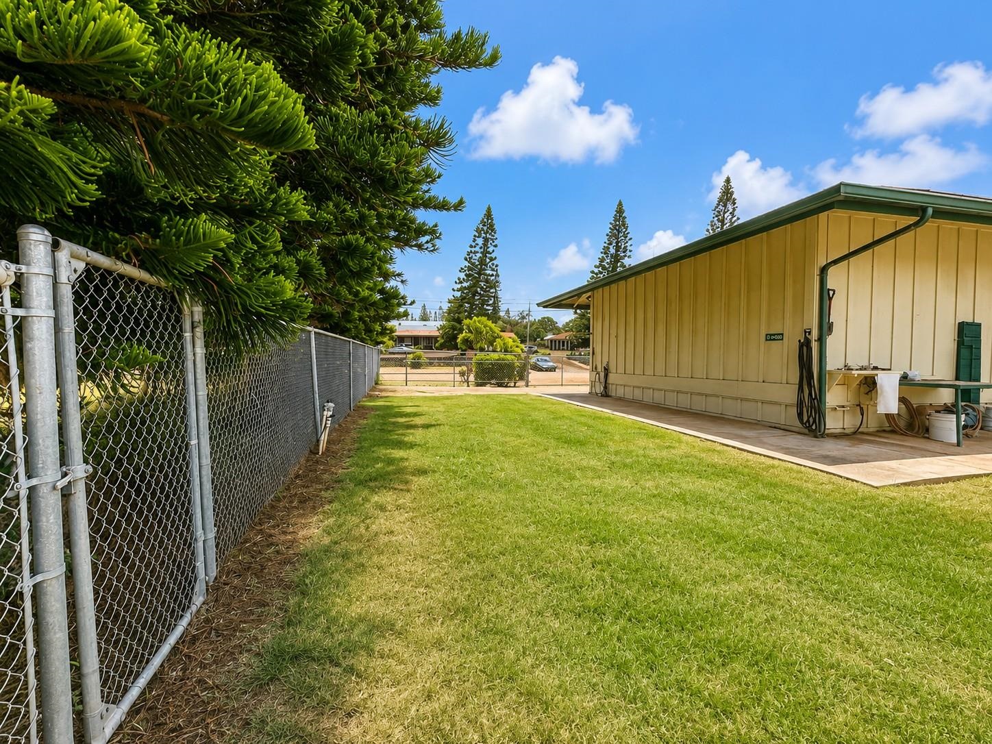1633 Farrington Ave Property Photo 33