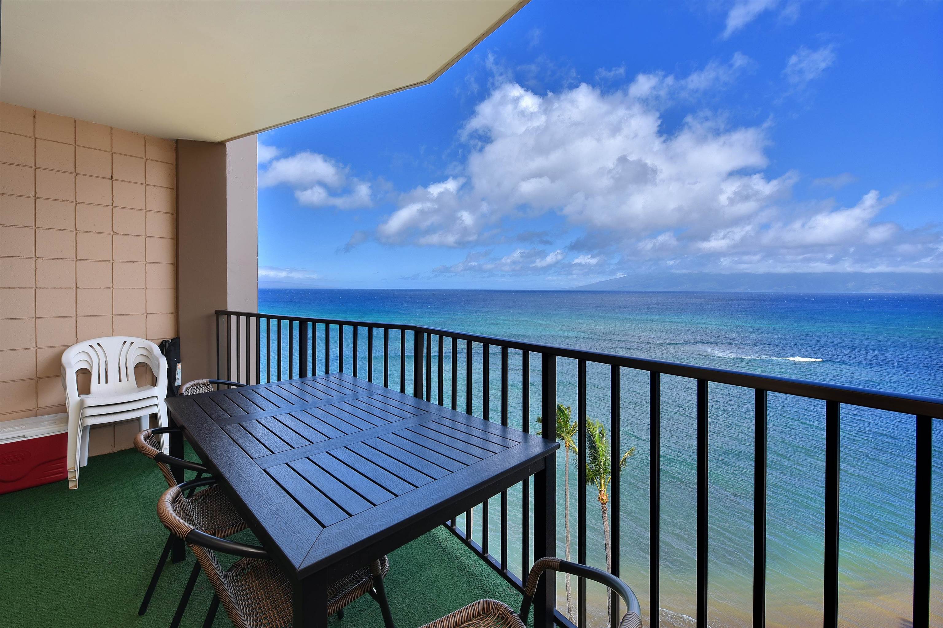 4327 Lower Honoapiilani Rd Property Photo 2