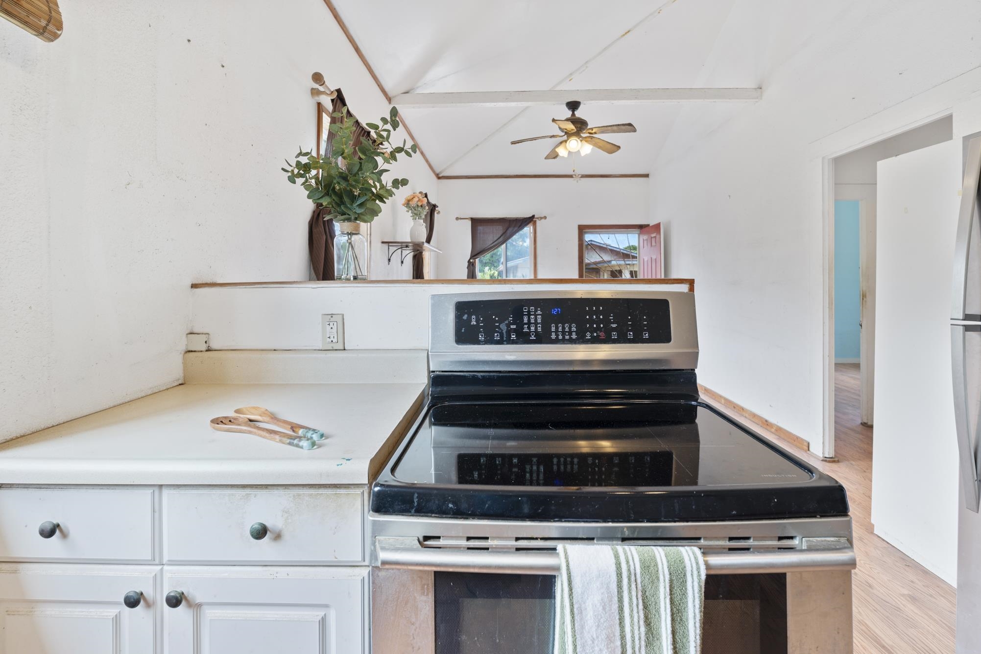 219 Momi Pl Property Photo 16