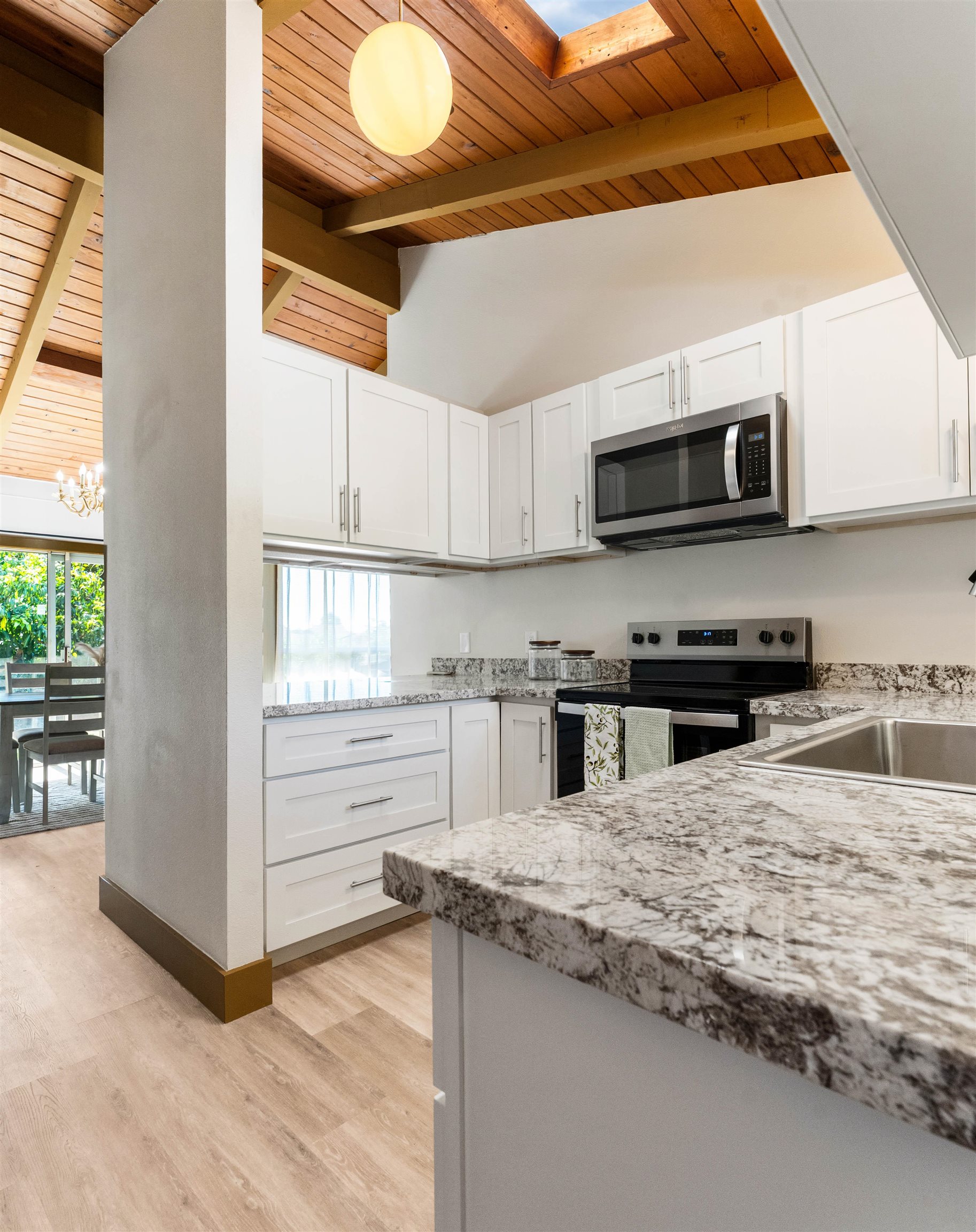 2806 Iolani St Property Photo 12