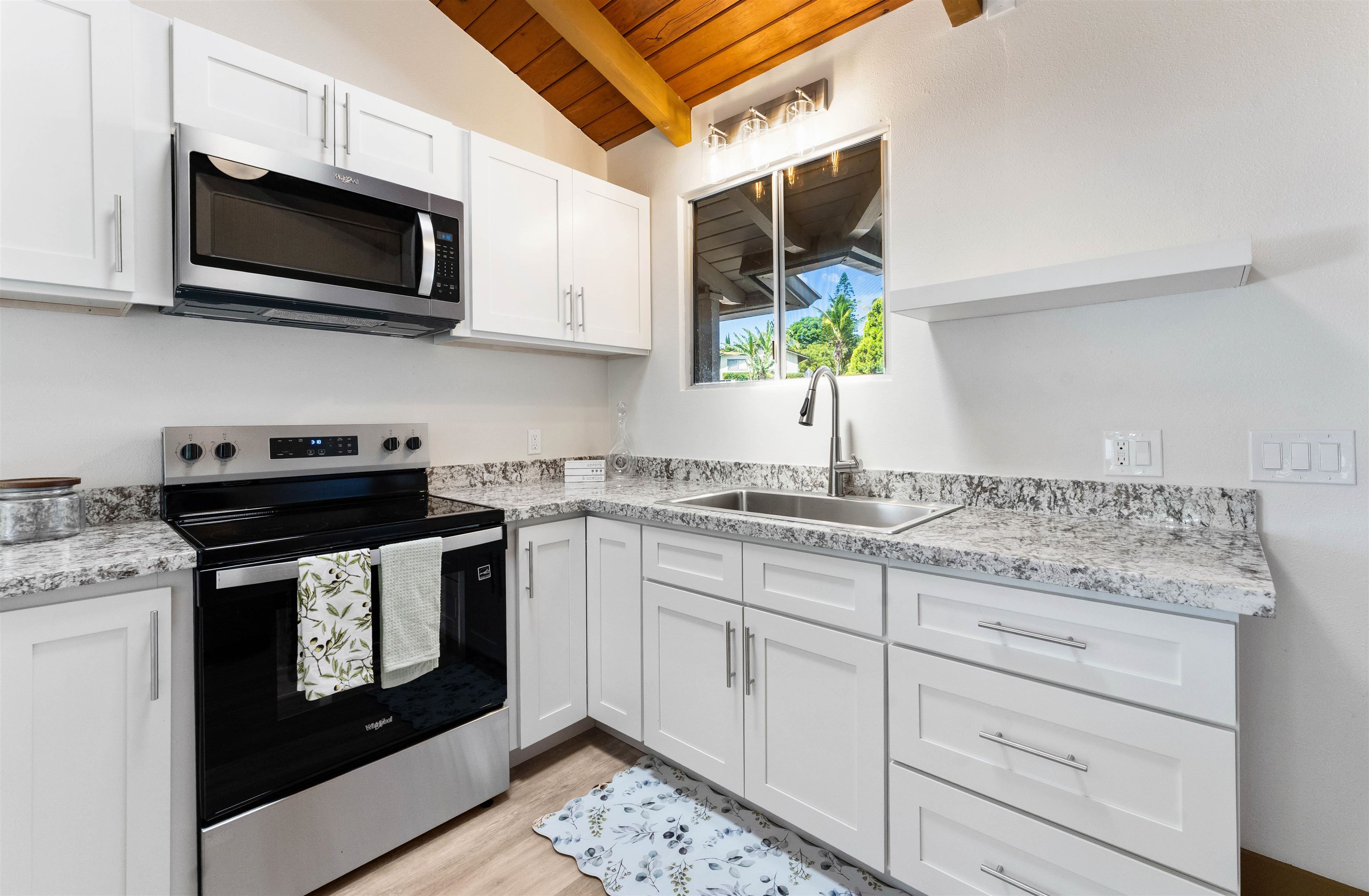2806 Iolani St Property Photo 13