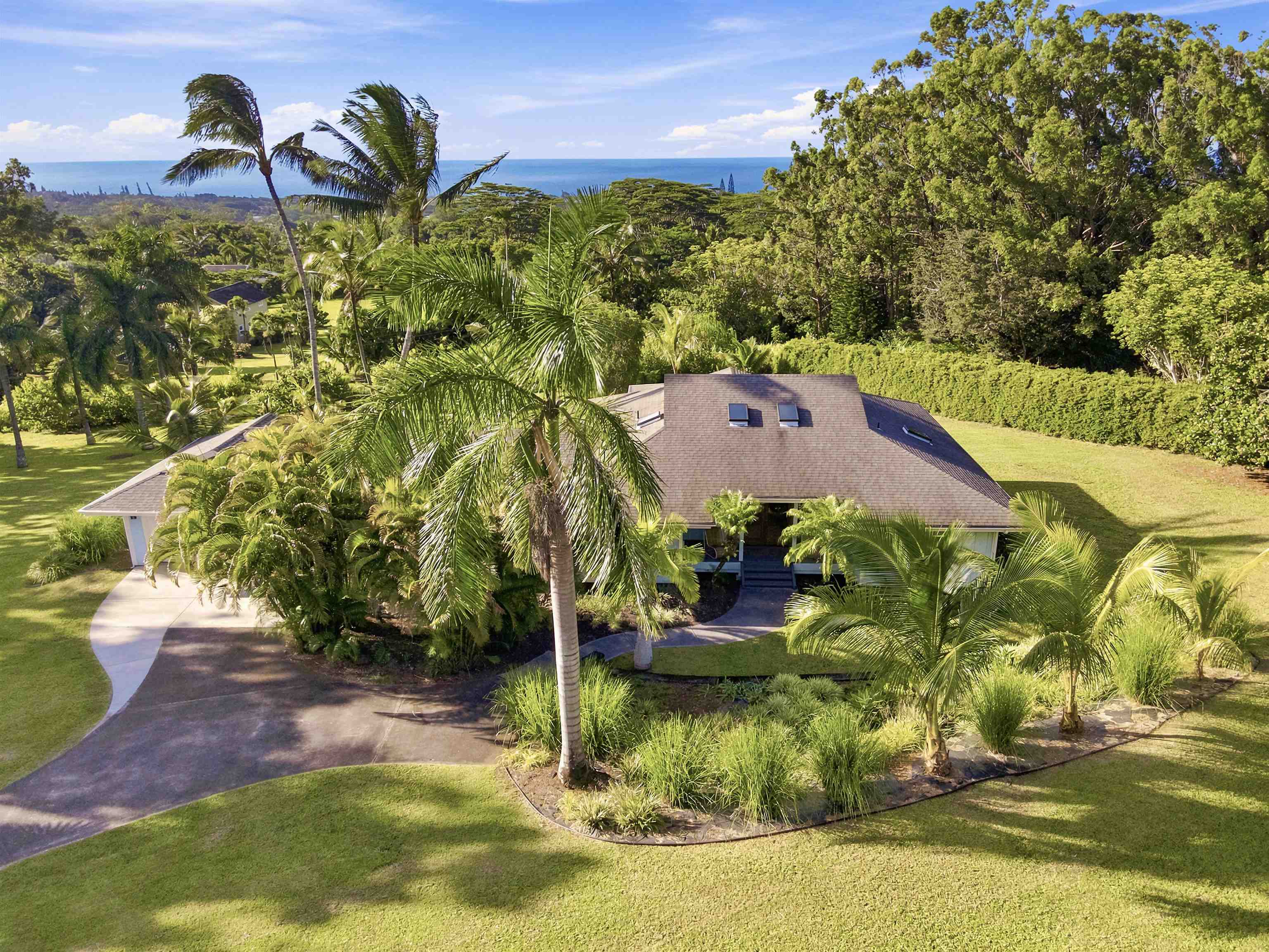 1101 Kauhikoa Rd Property Photo 2