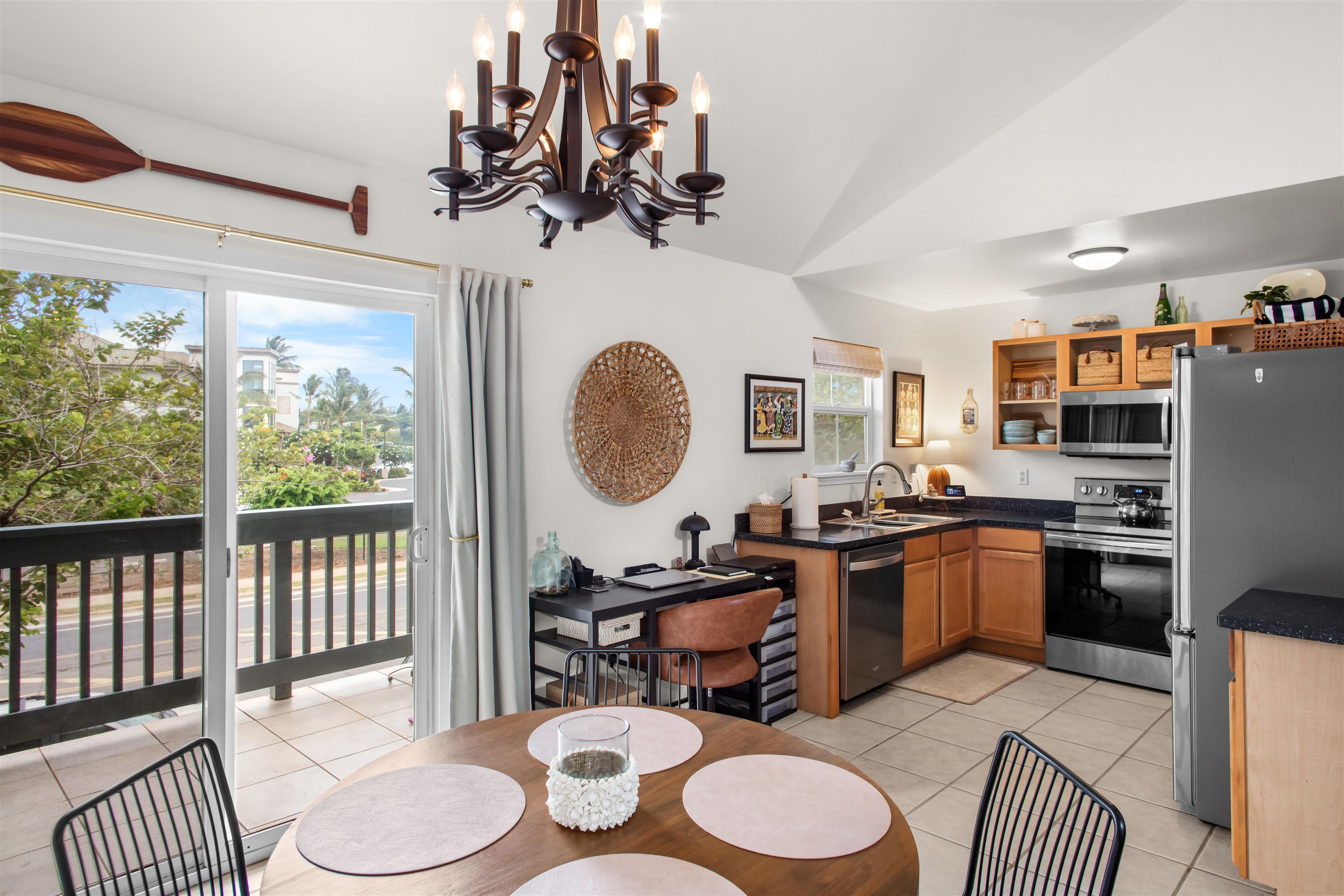 10 Halili Ln Property Photo 5