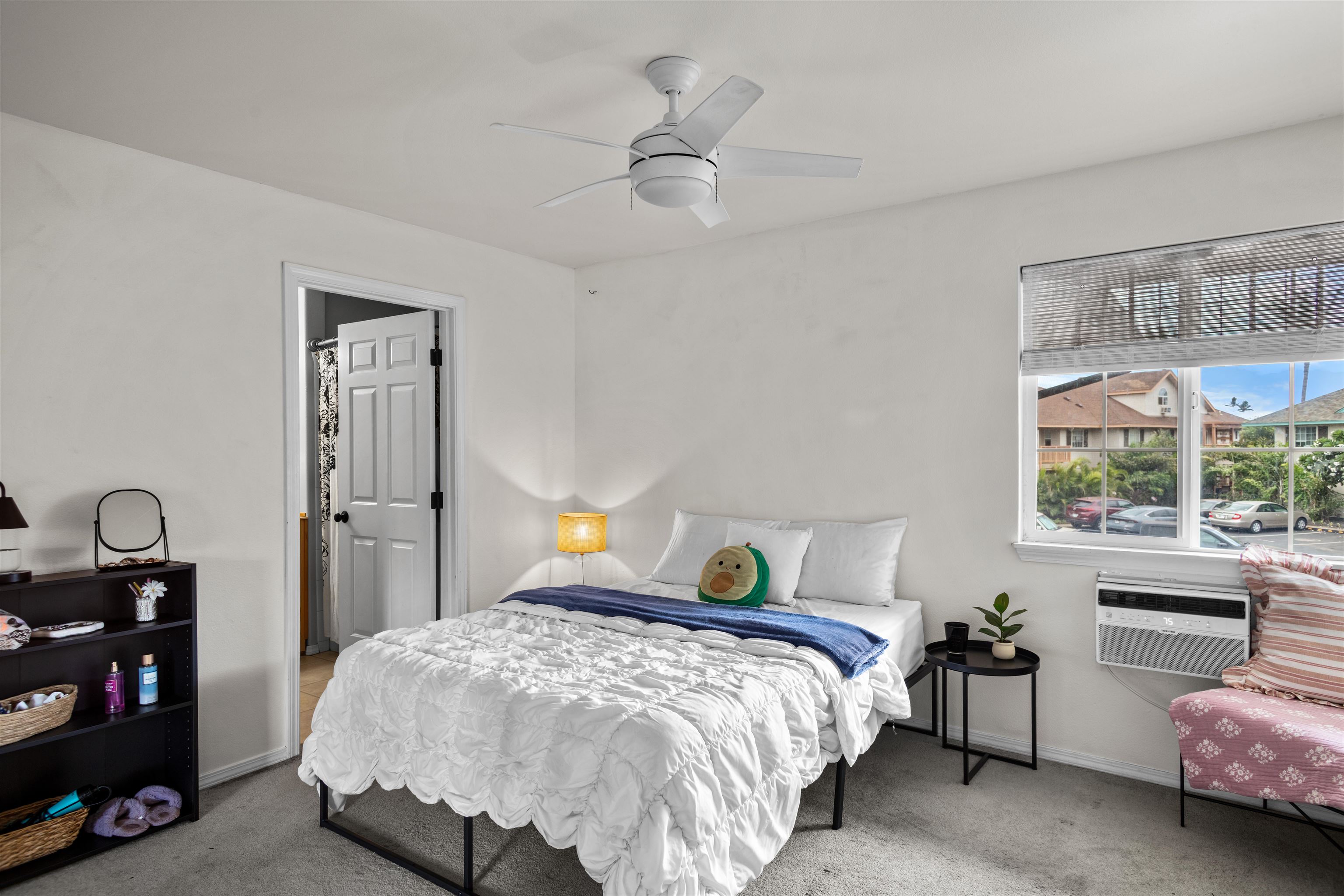 10 Halili Ln Property Photo 9