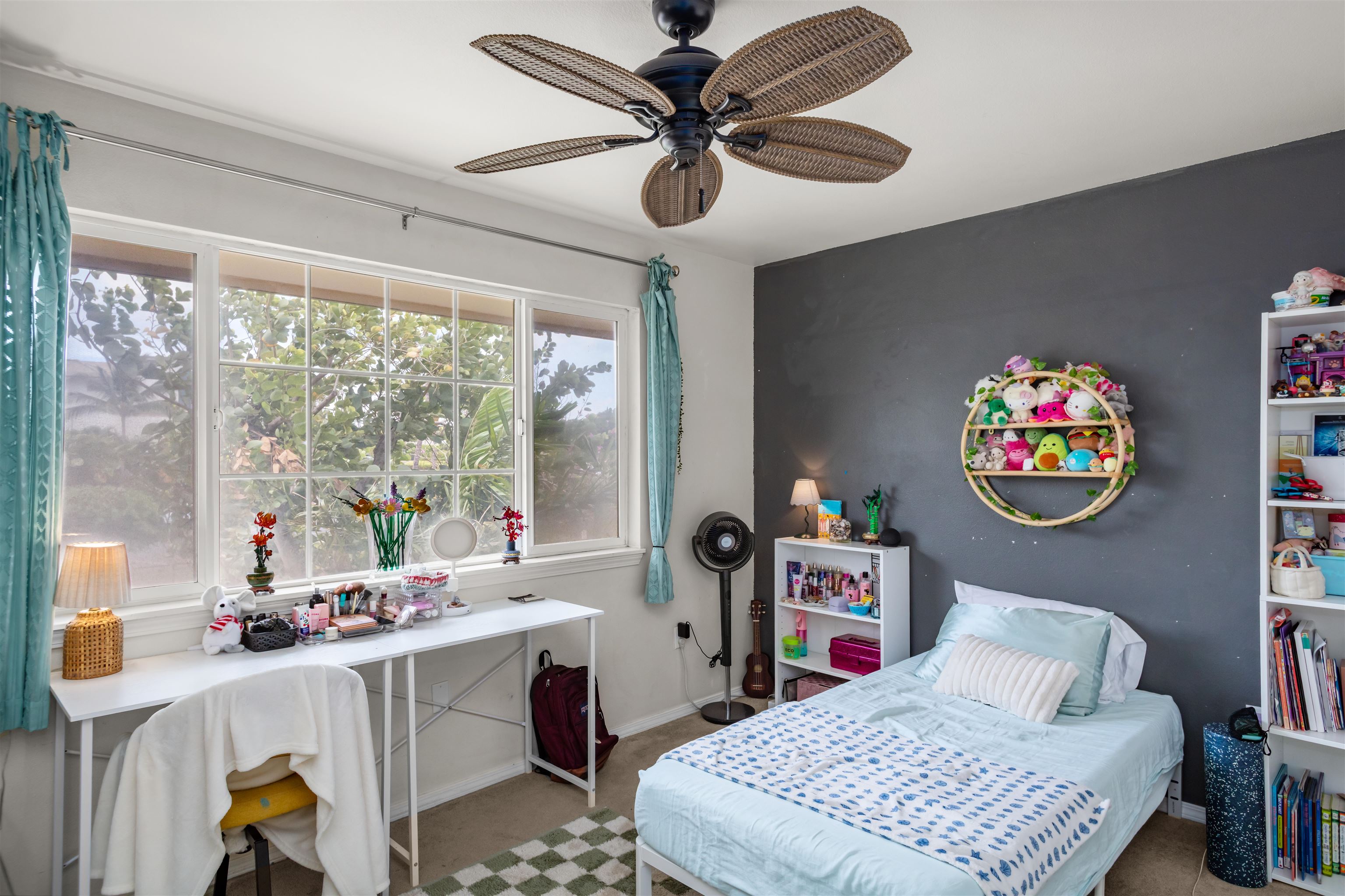 10 Halili Ln Property Photo 15