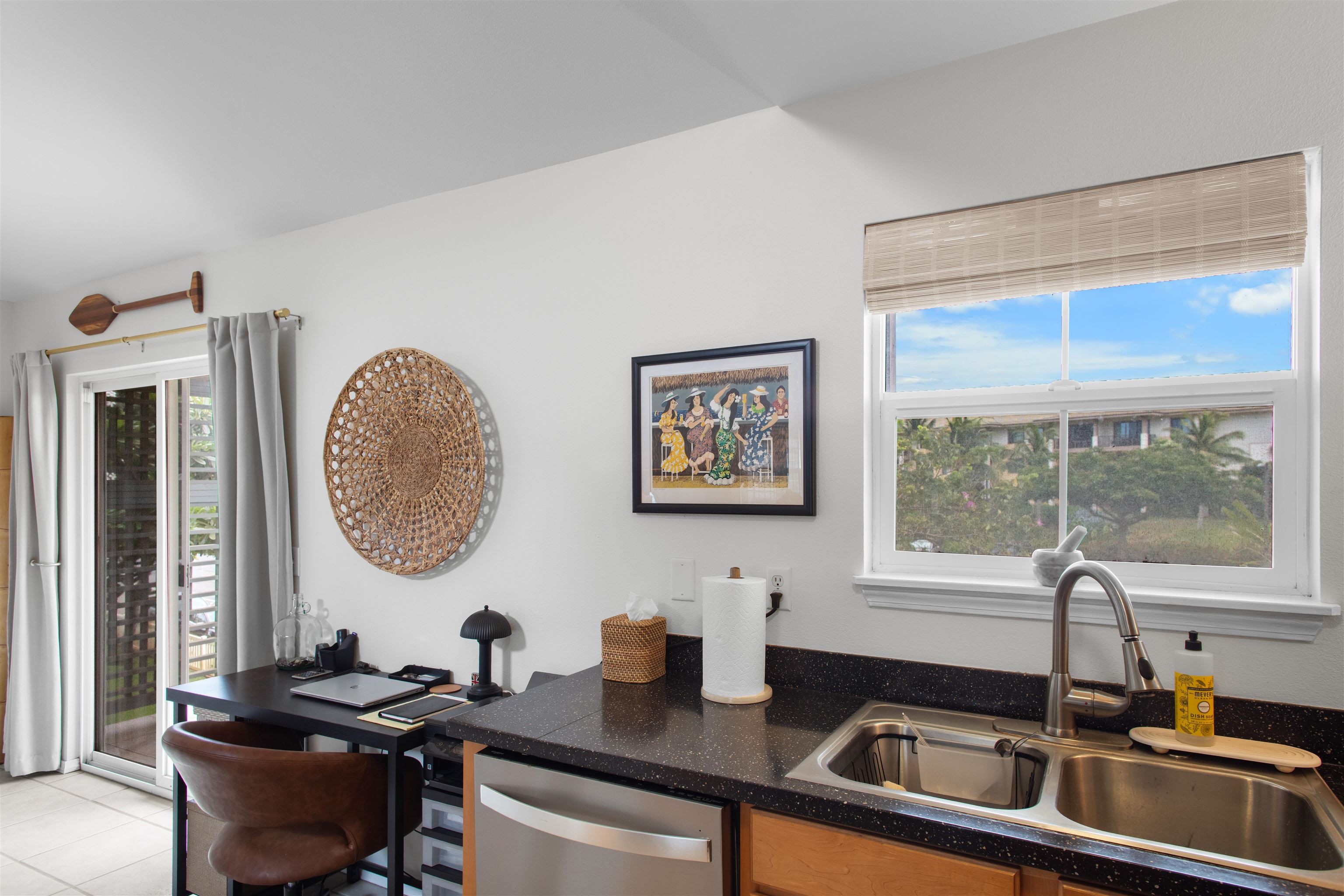 10 Halili Ln Property Photo 24