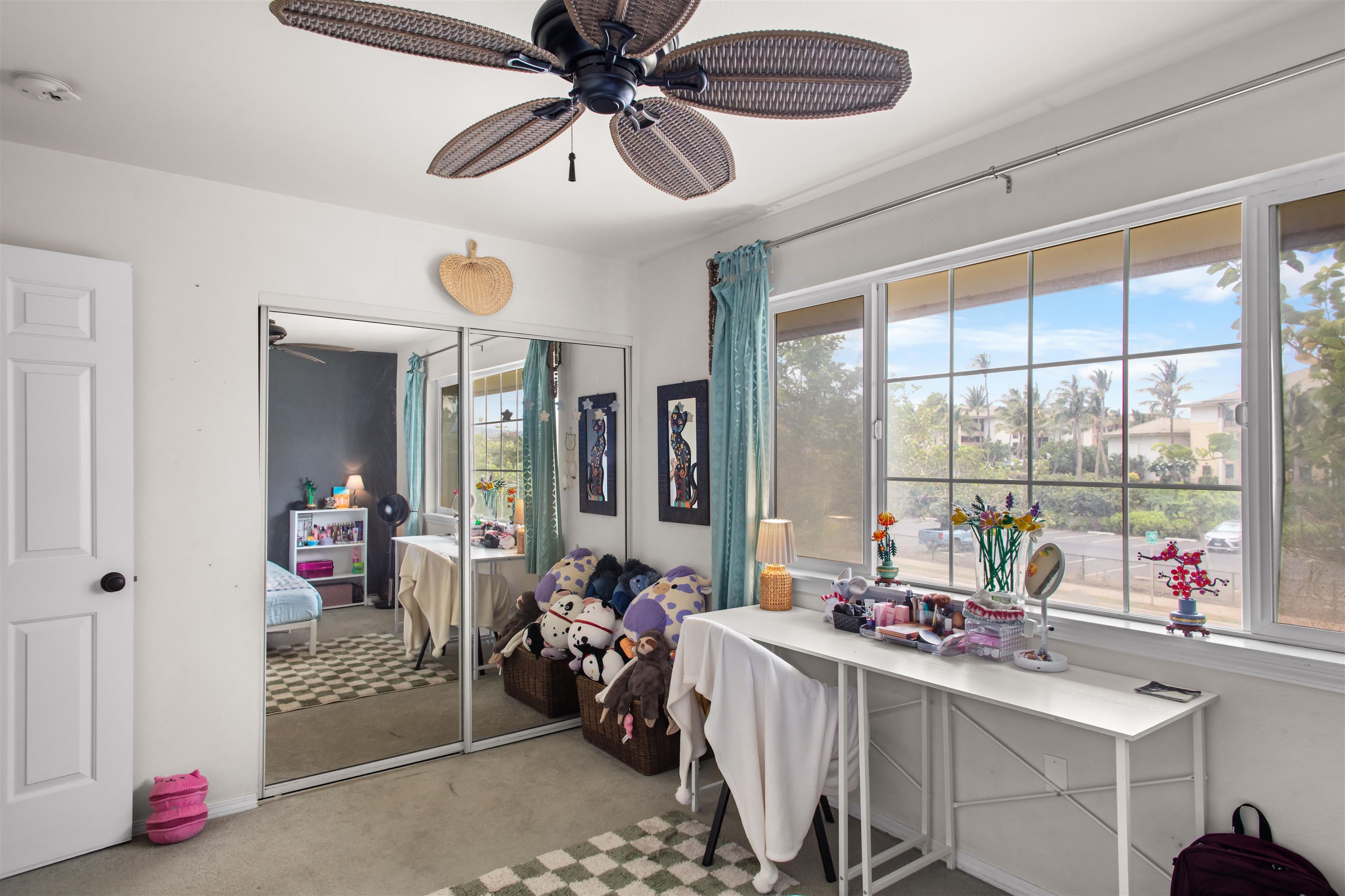 10 Halili Ln Property Photo 33