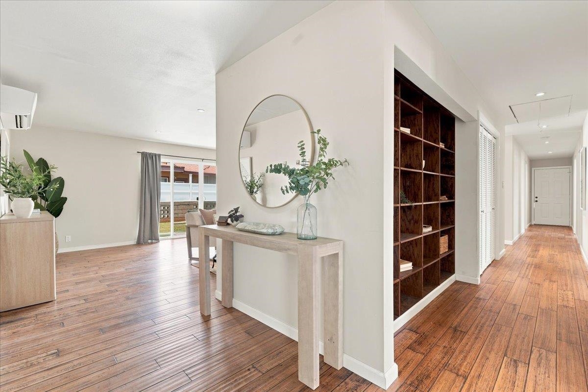 650 Kailana St Property Photo 2