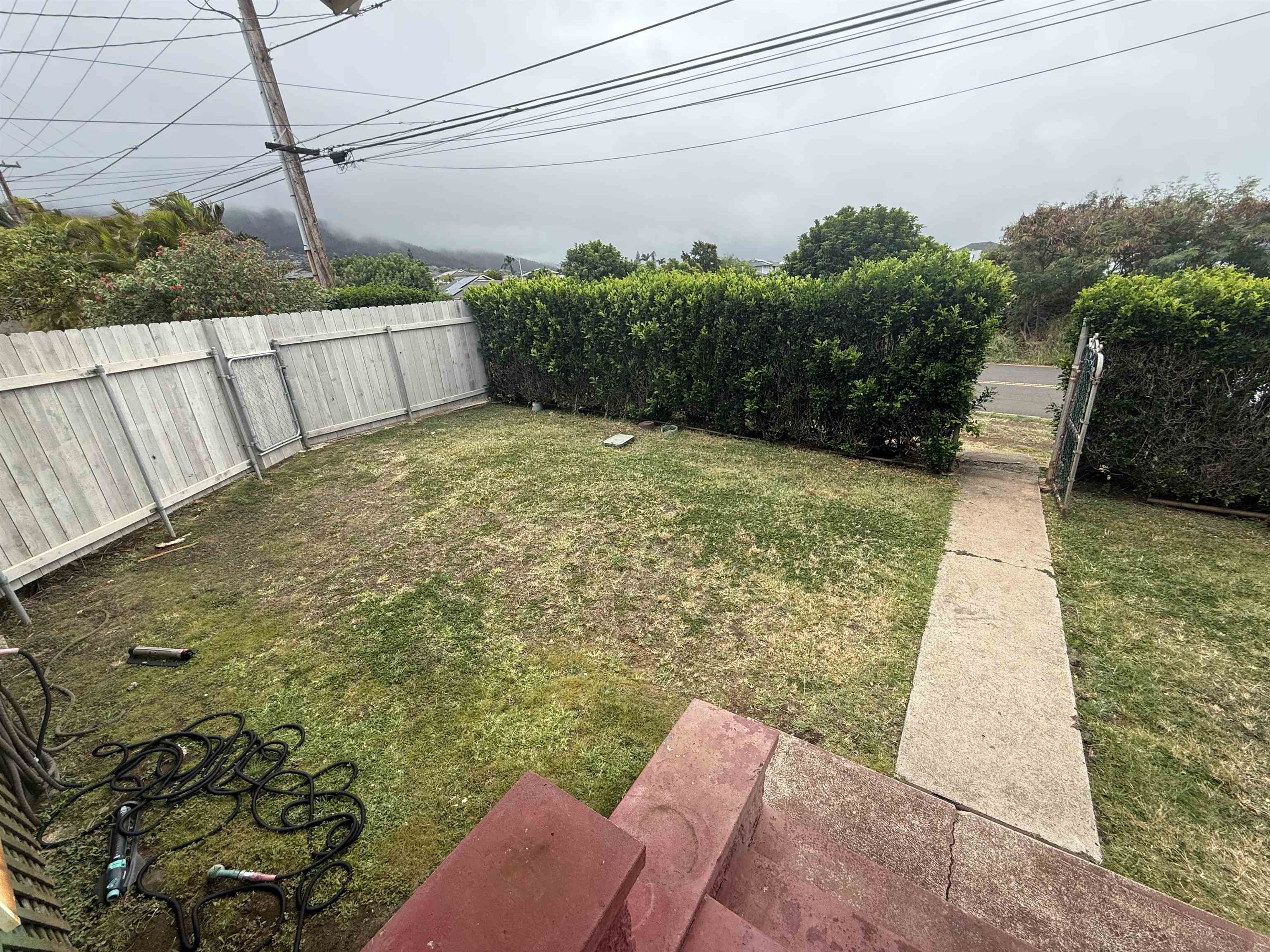 65 W Waiko Rd Property Photo 3